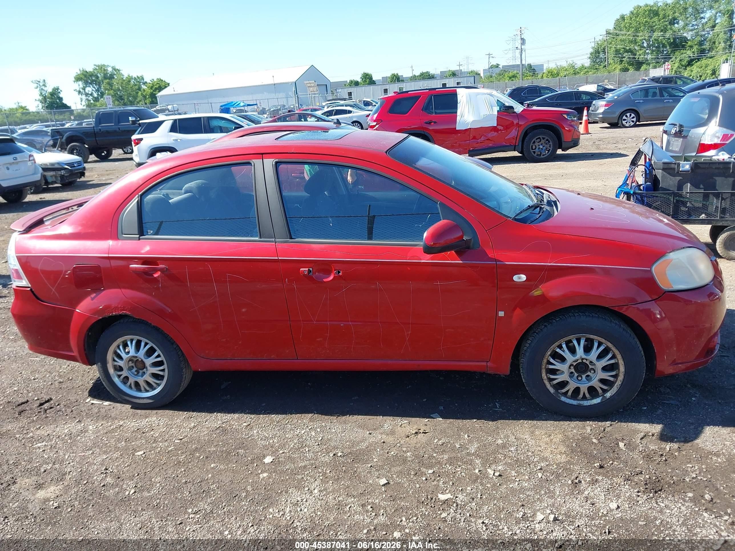 2007 Chevrolet Aveo Lt Red vin: KL1TG56627B089125