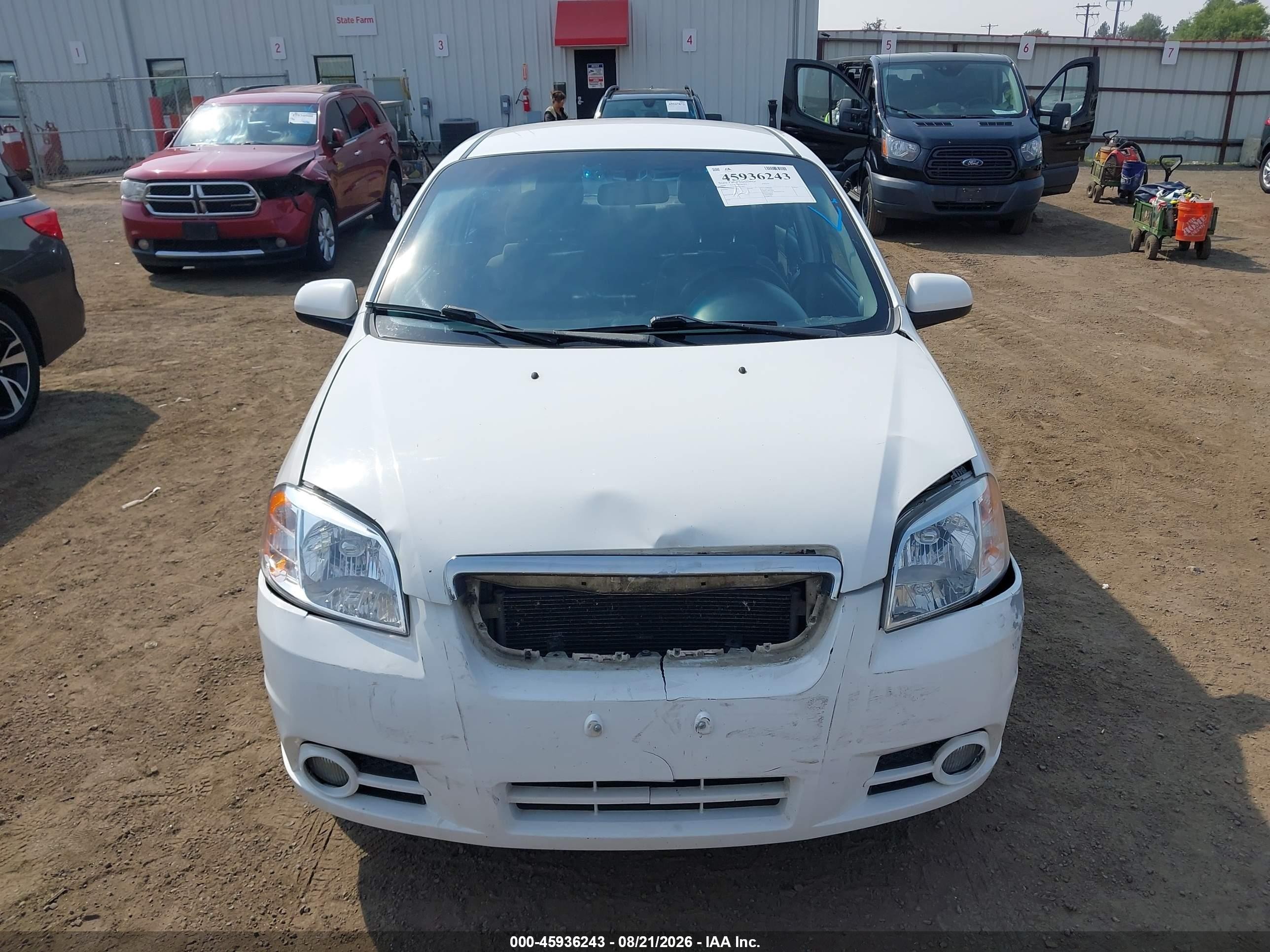 2008 Chevrolet Aveo Lt White vin: KL1TG56628B253667