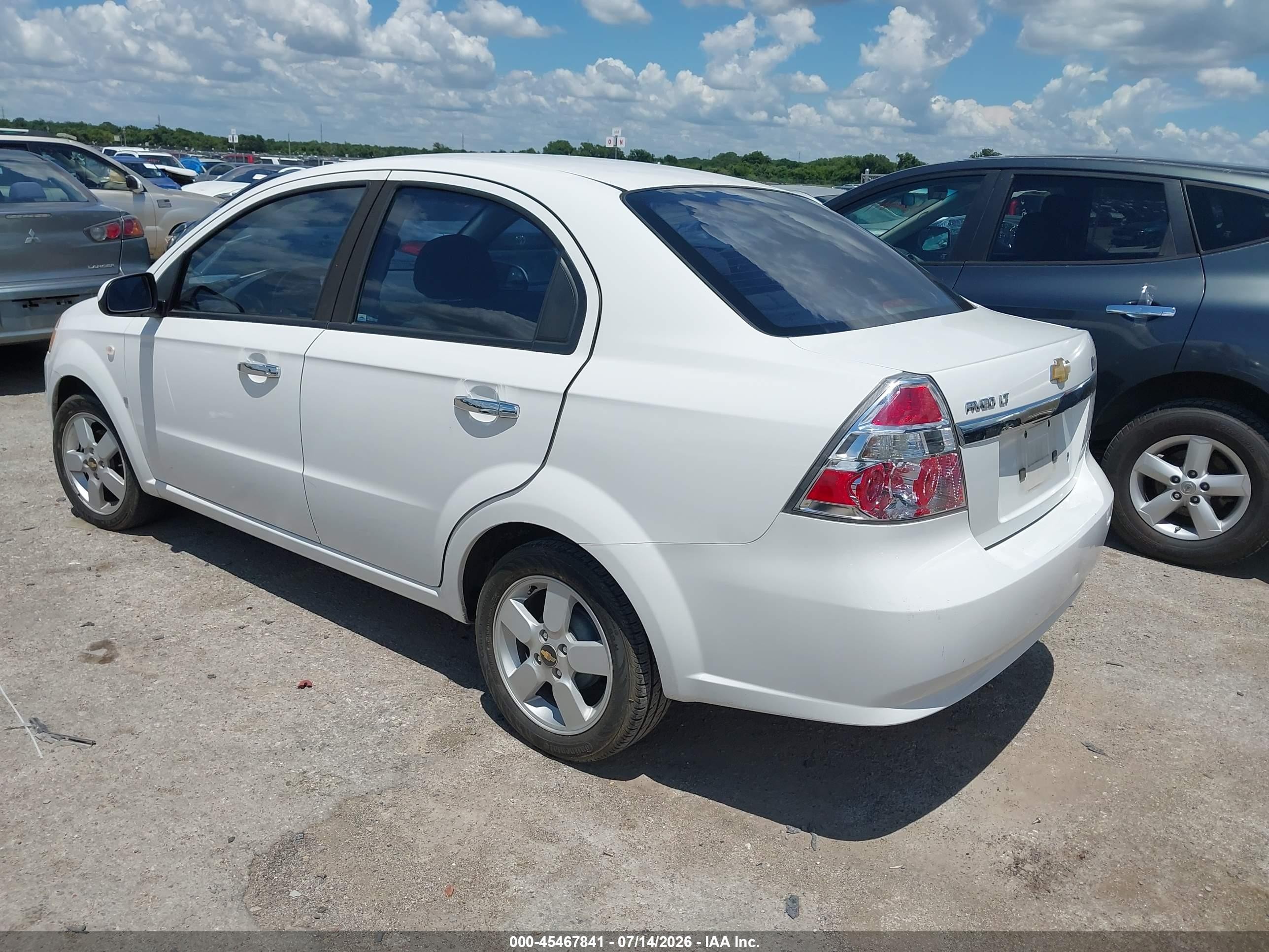 2008 Chevrolet Aveo Lt Белый vin: KL1TG56658B208738