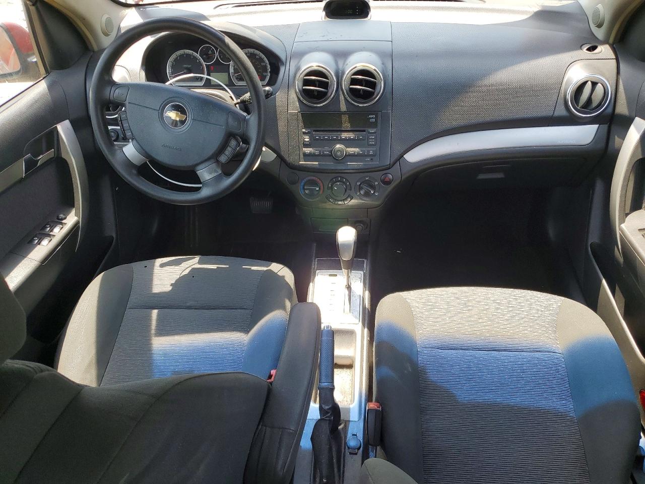 2009 Chevrolet Aveo Red vin: KL1TG56E09B338452