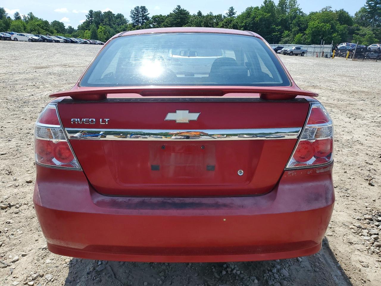 2009 Chevrolet Aveo Red vin: KL1TG56E09B338452