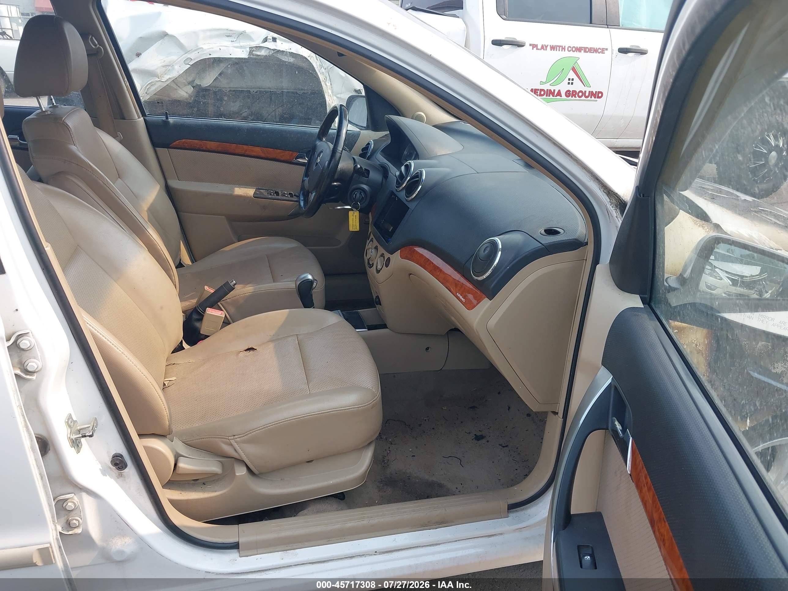 2009 Chevrolet Aveo Lt Белый vin: KL1TG56E39B623405