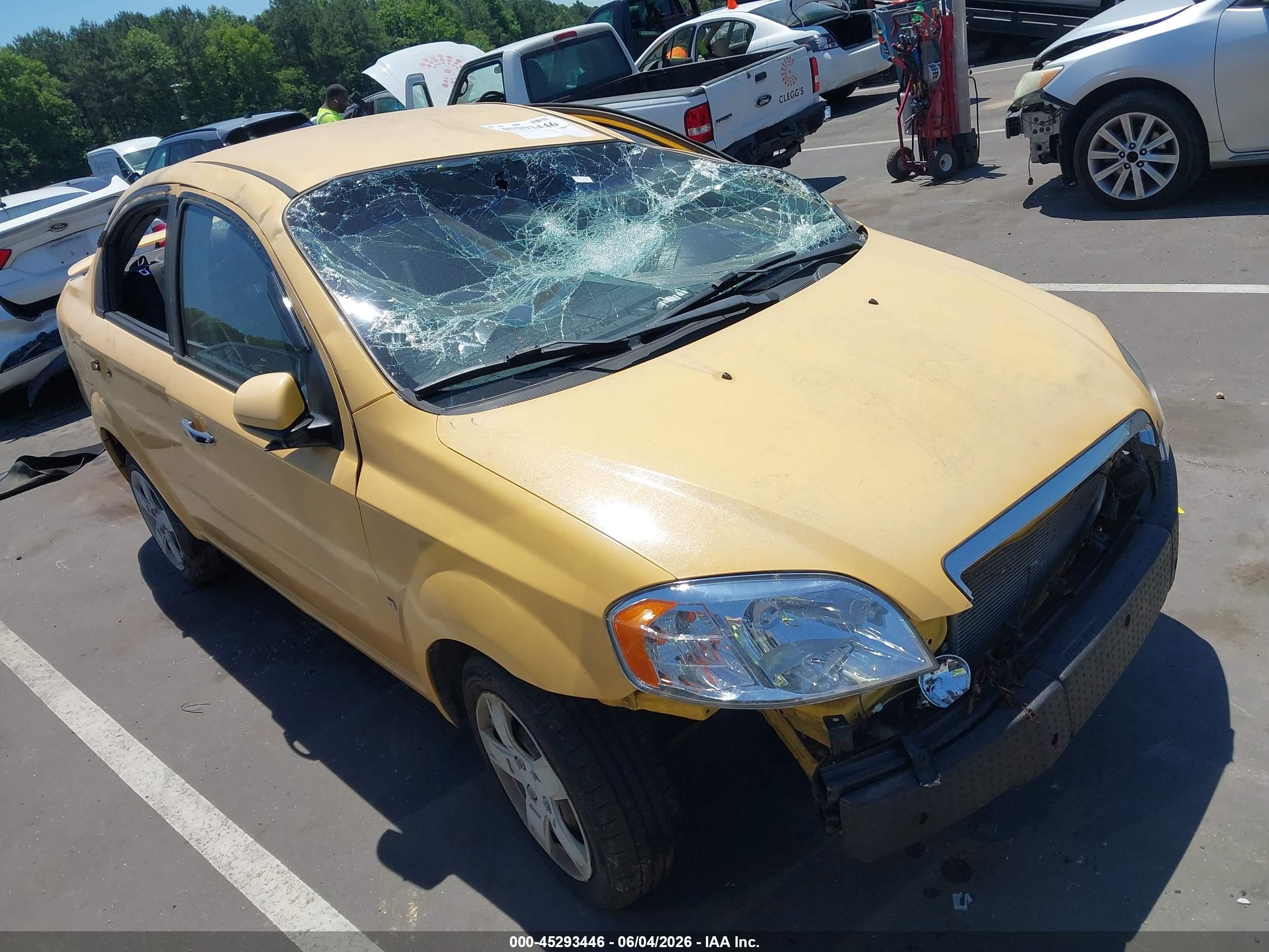 2009 Chevrolet Aveo Lt Yellow vin: KL1TG56E89B388175