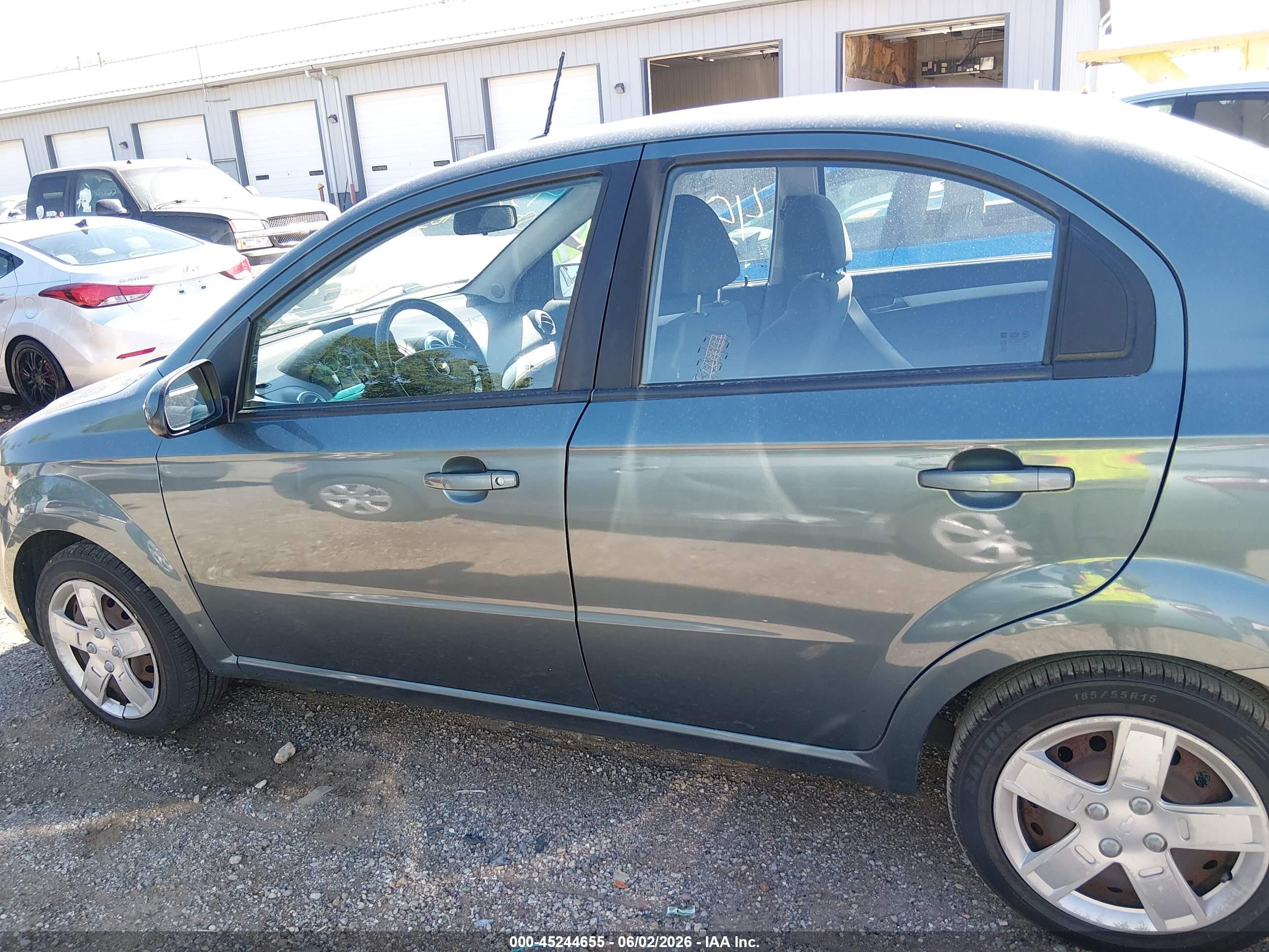 2010 Chevrolet Aveo Lt Green vin: KL1TG5DE7AB132147