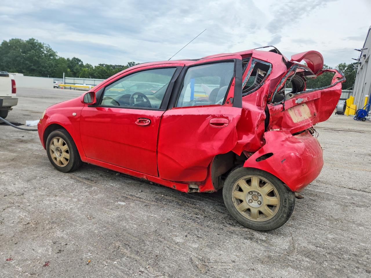 2005 Chevrolet Aveo Lt Red vin: KL1TG62625B311543