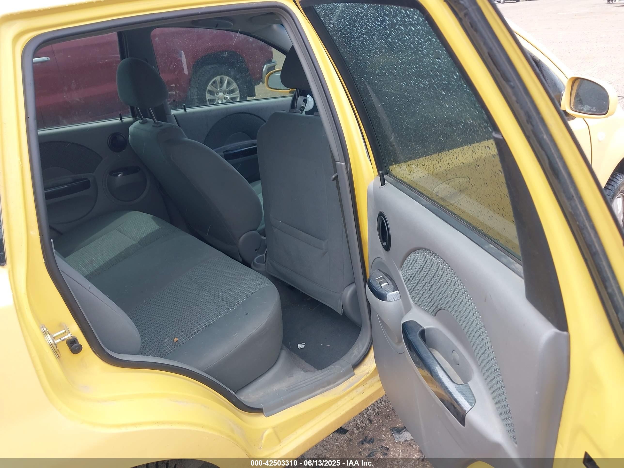 2005 Chevrolet Aveo Lt Yellow vin: KL1TG626X5B307322