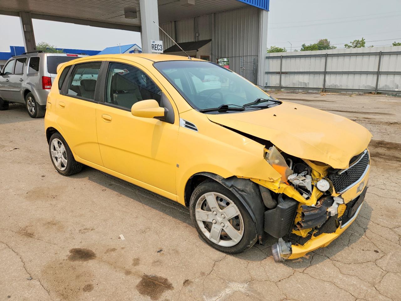 2009 Chevrolet Aveo Lt Желтый vin: KL1TG66E99B318318