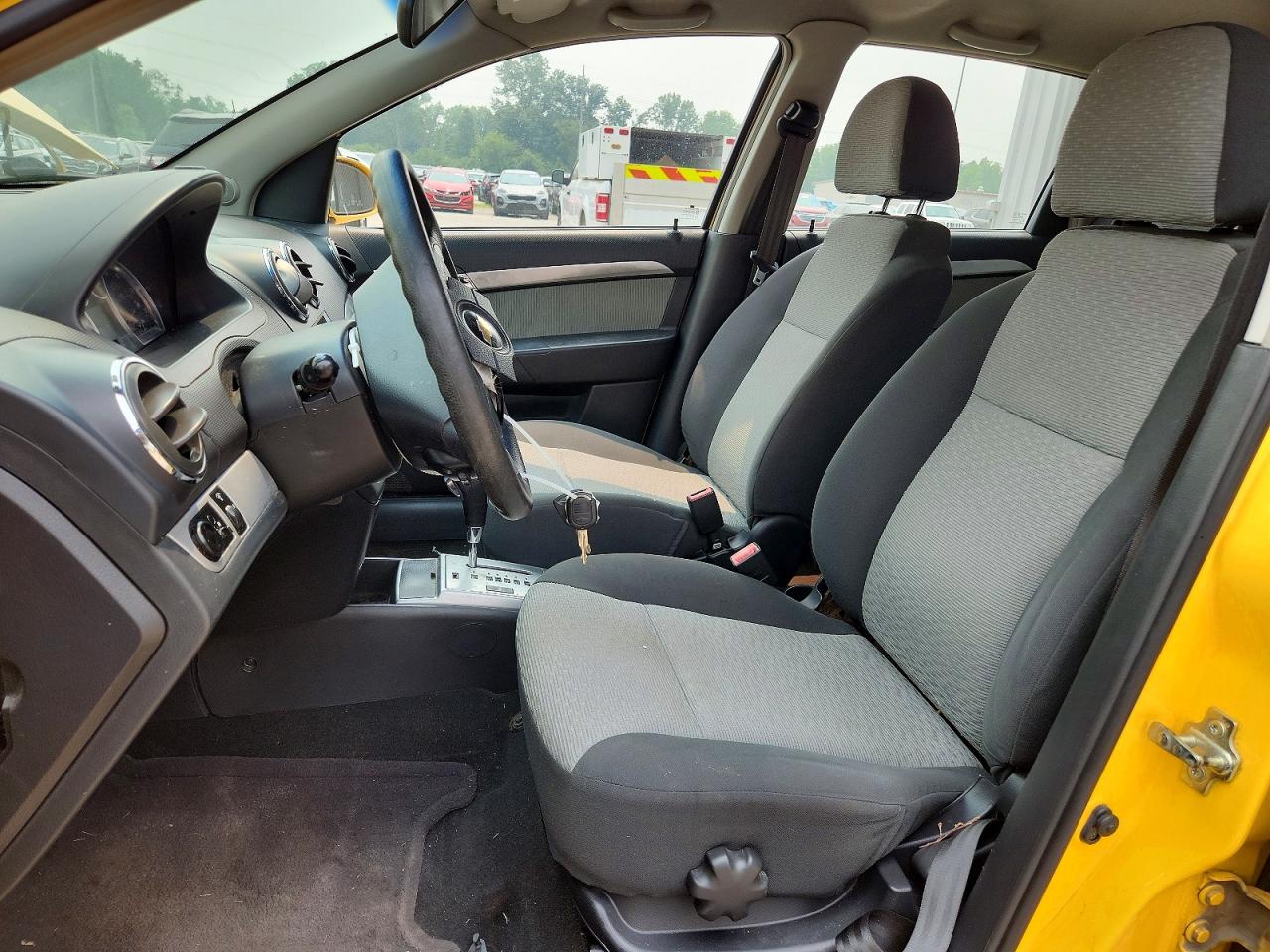 2009 Chevrolet Aveo Lt Желтый vin: KL1TG66E99B318318
