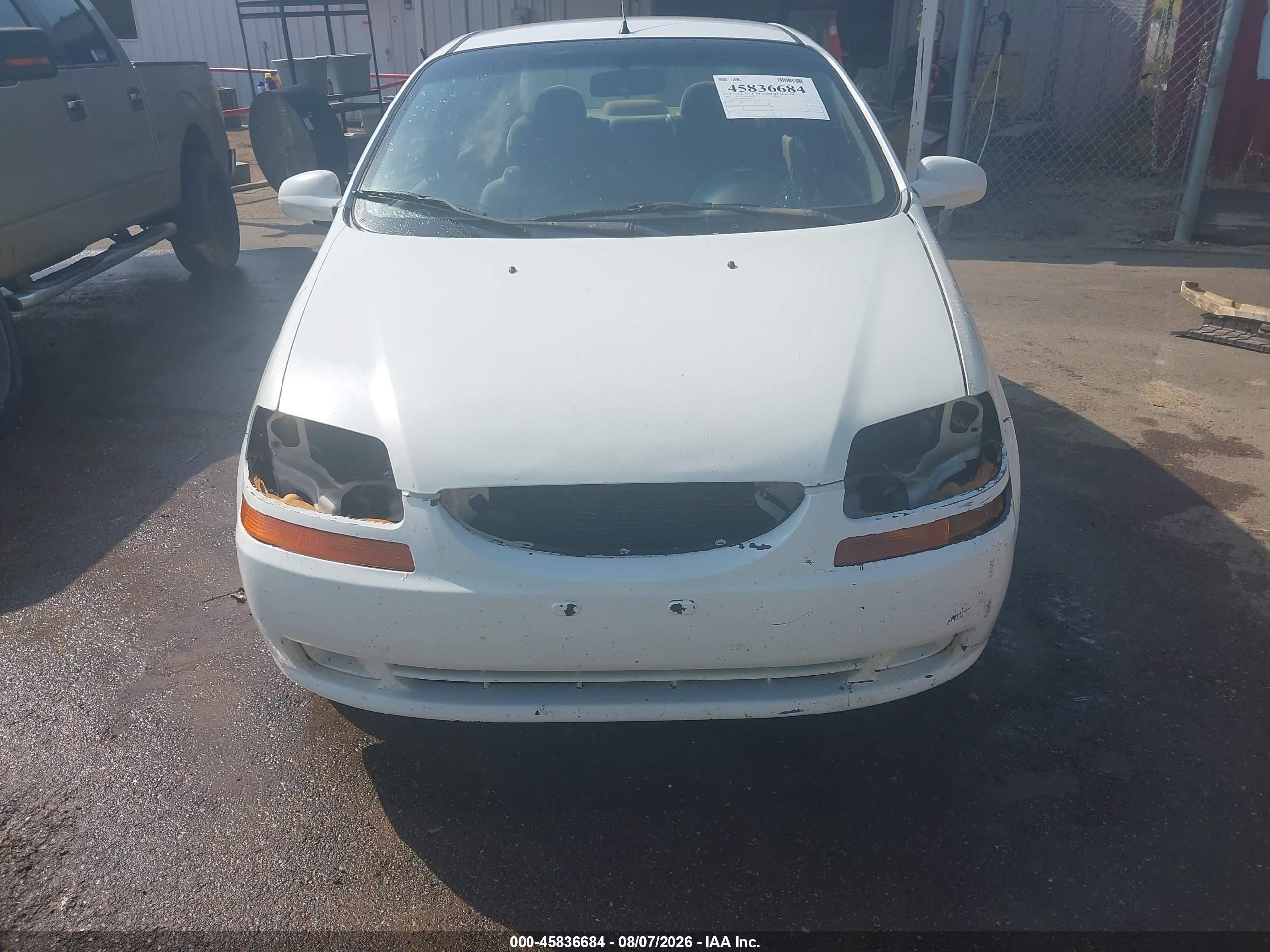 2004 Chevrolet Aveo Ls White vin: KL1TJ52674B269123