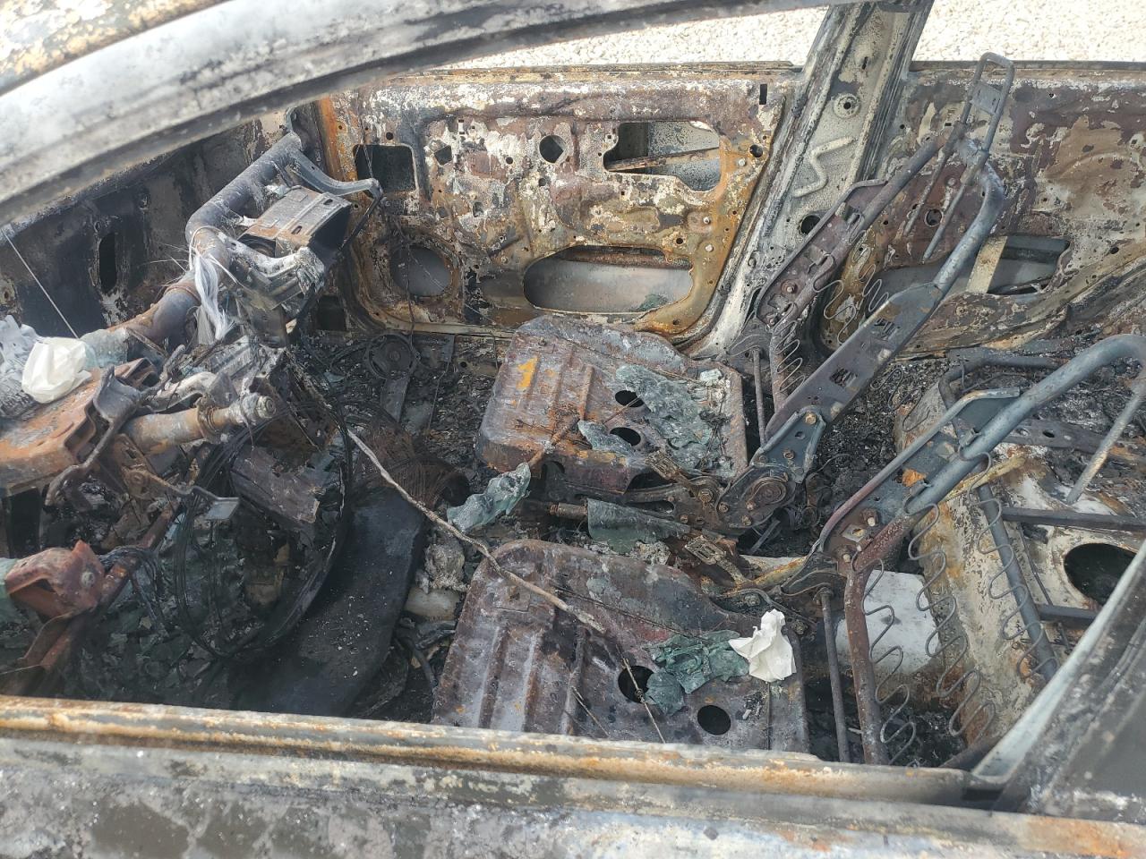2004 Chevrolet Aveo Ls Burn vin: KL1TJ62694B207549