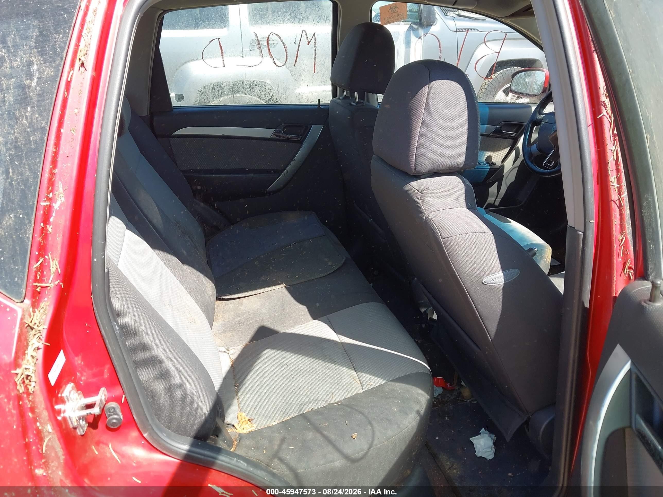 2009 Pontiac G3   Red vin: KL2TD66E59B663186