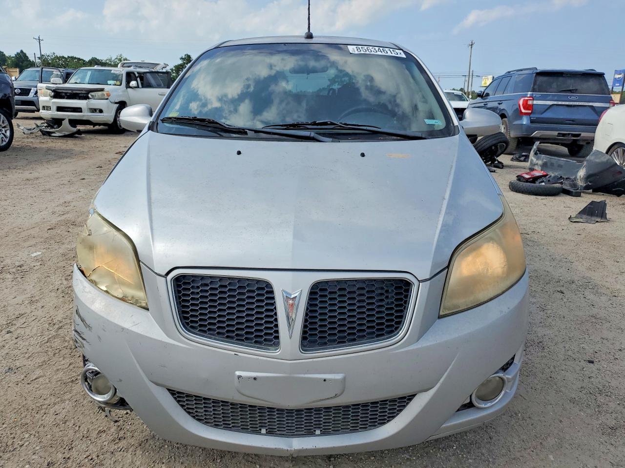 2009 Pontiac G3 Silver vin: KL2TD66E69B686573