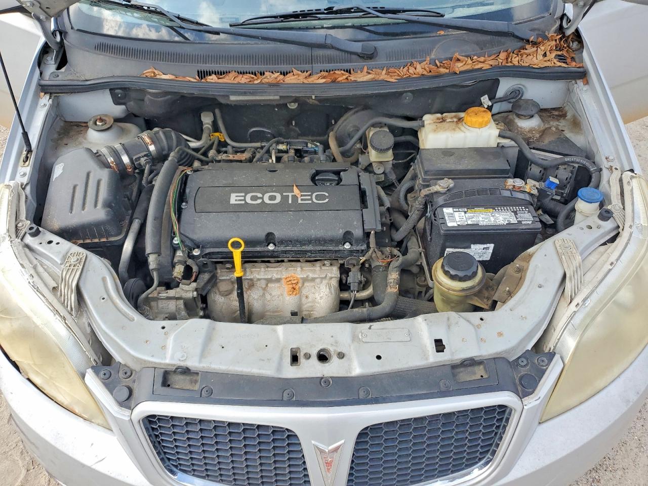 2009 Pontiac G3 Silver vin: KL2TD66E69B686573