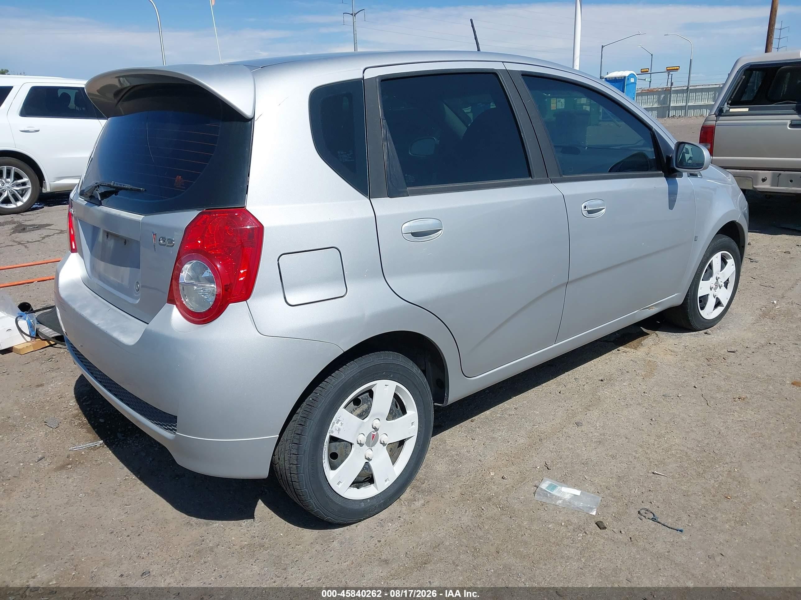 2009 Pontiac G3   Серебряный vin: KL2TD66E99B648836