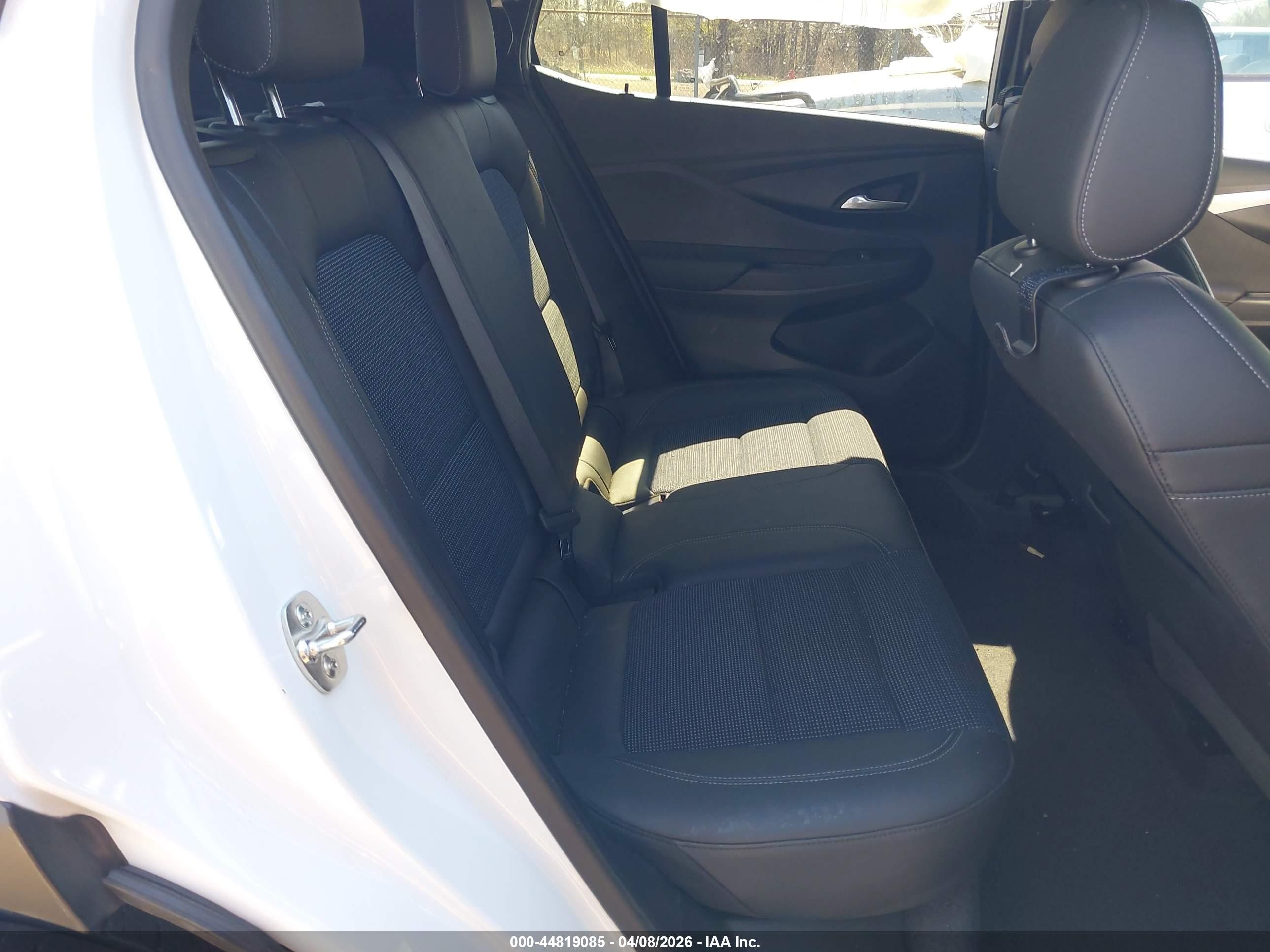 2025 Buick Envista Preferred Fwd White vin: KL47LAEP6SB207527