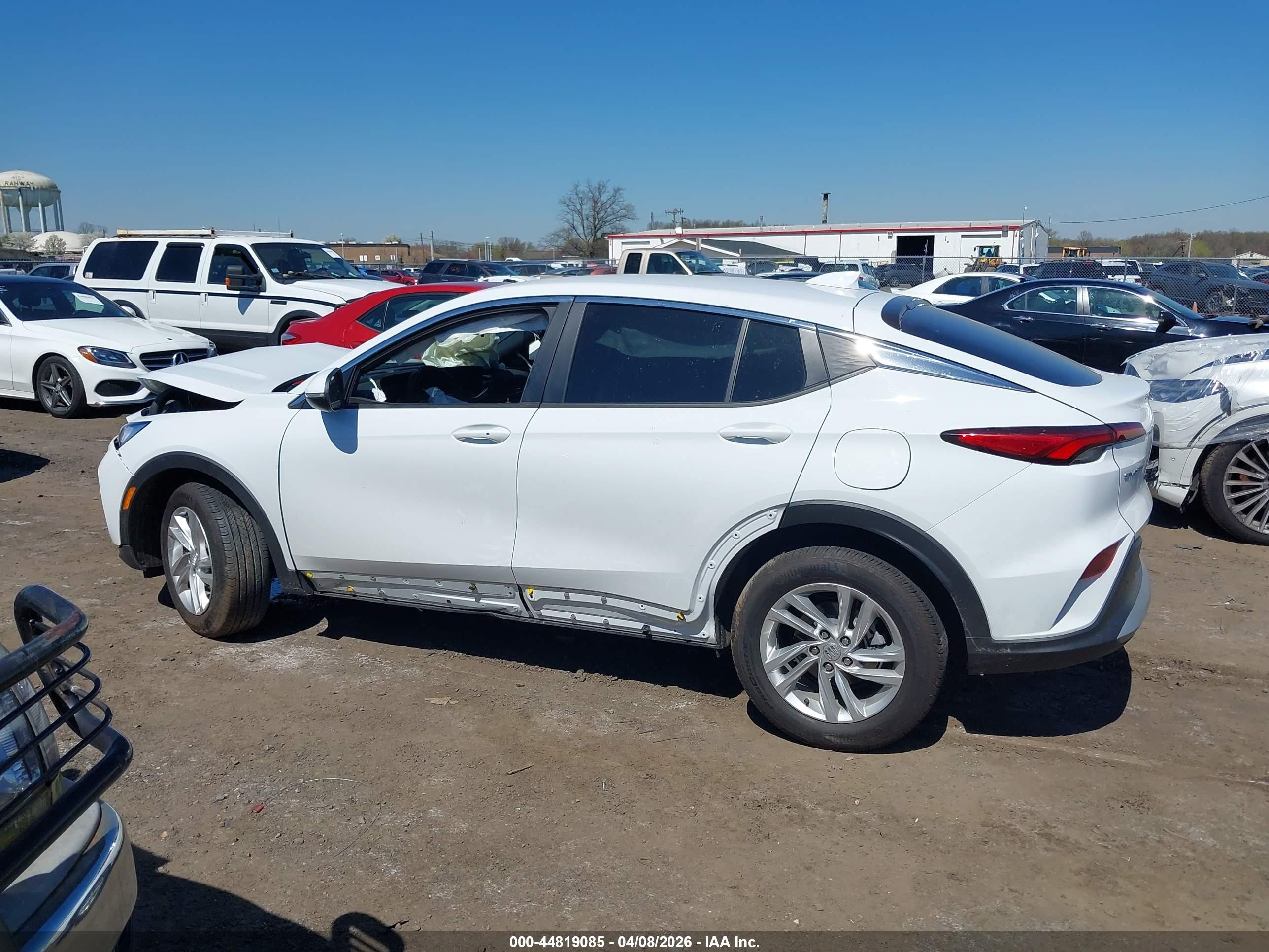 2025 Buick Envista Preferred Fwd White vin: KL47LAEP6SB207527