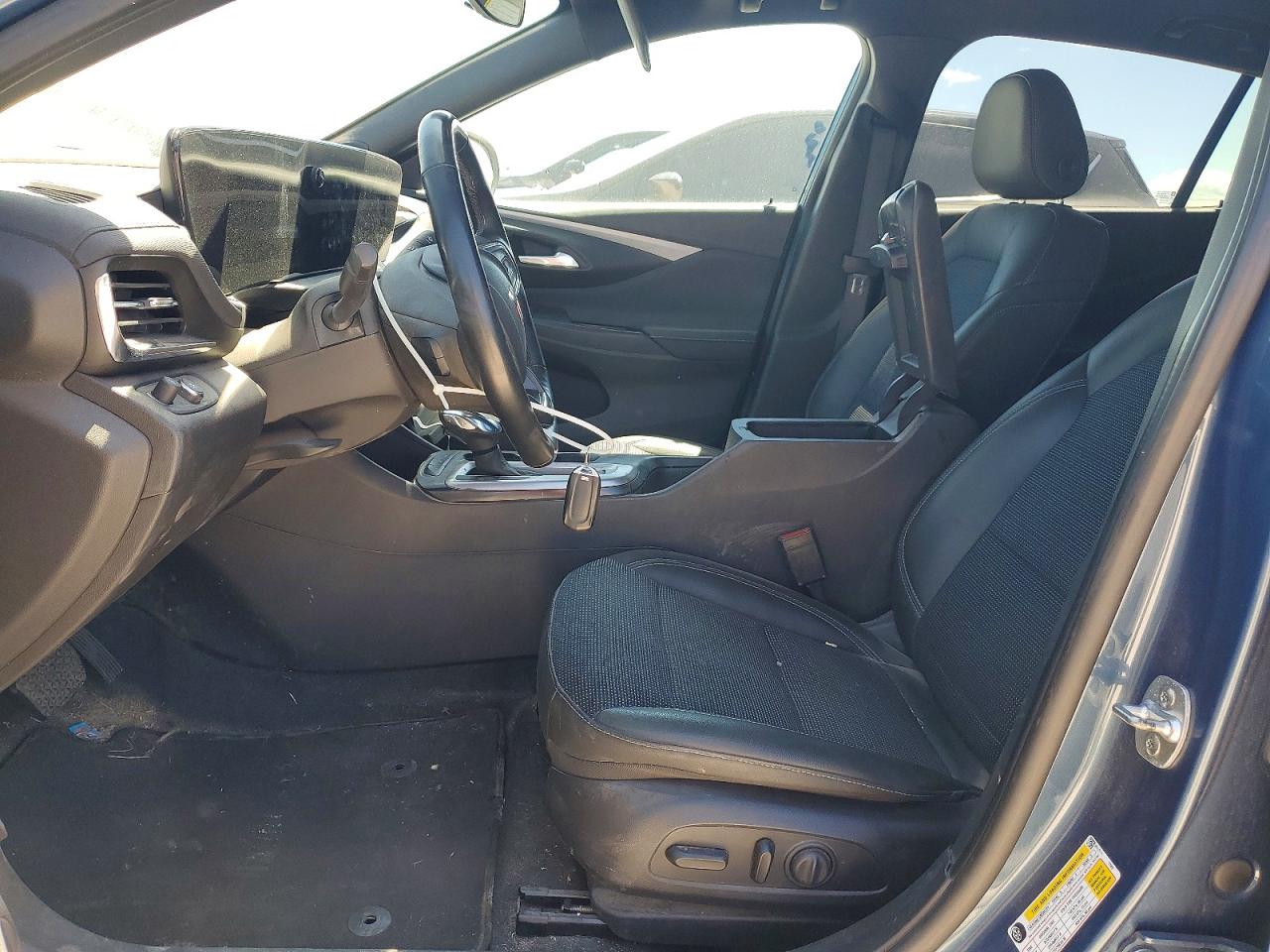 2025 Buick Envista Preferred Blue vin: KL47LAEPXSB098425