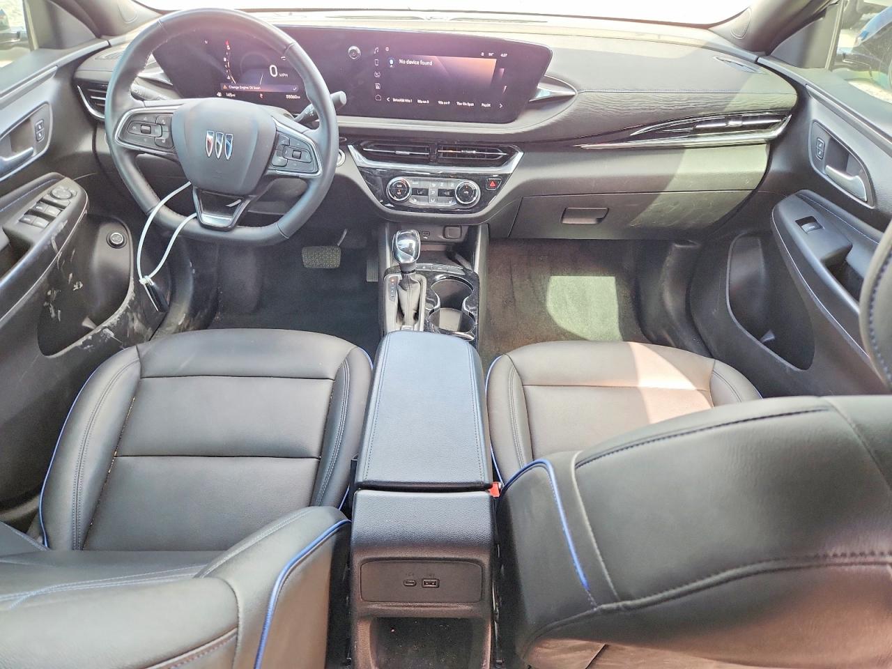 2024 Buick Envista Sport Touring White vin: KL47LBE22RB207609
