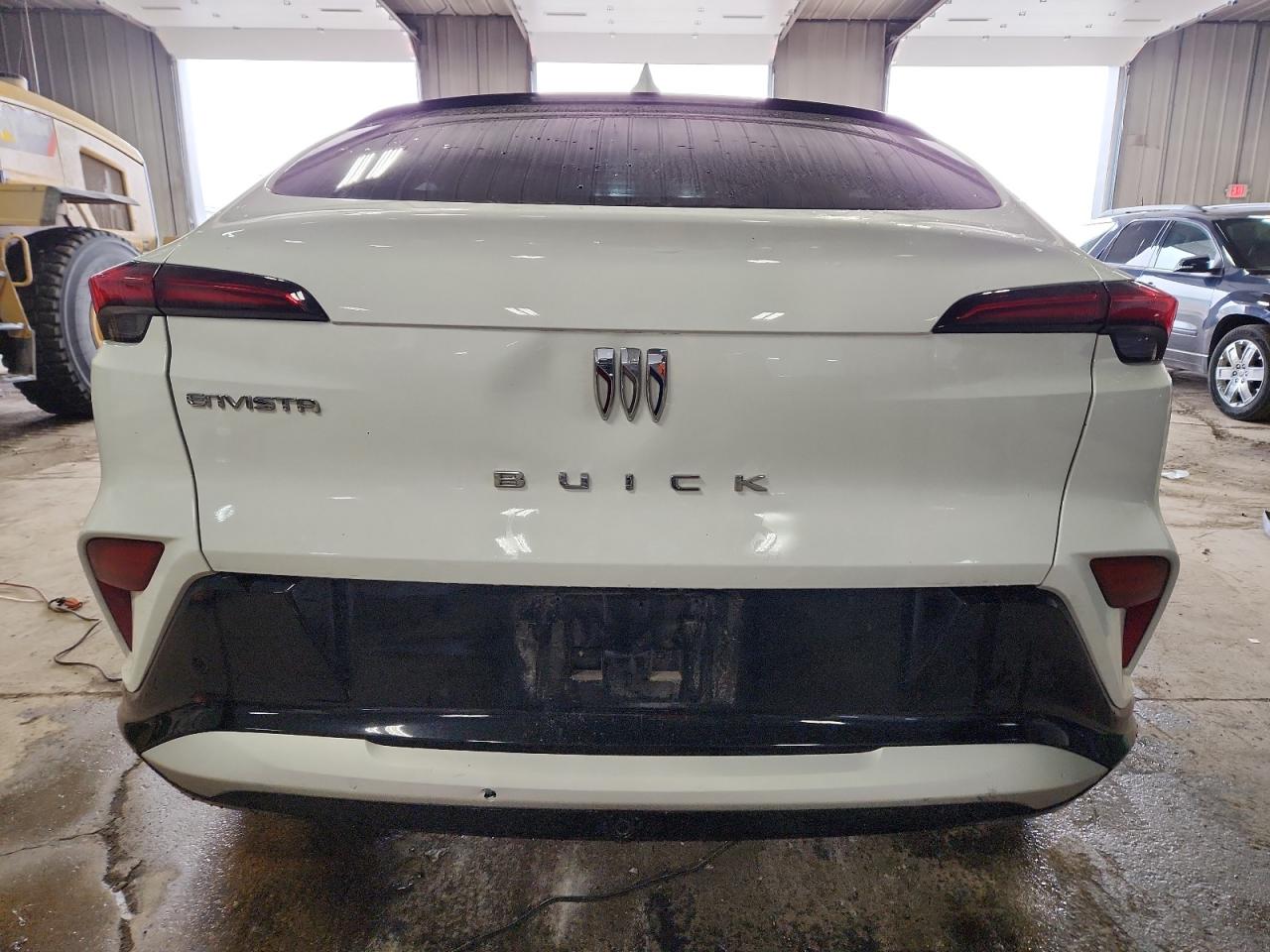2025 Buick Envista Sport Touring White vin: KL47LBEP2SB079891 Damage: Deck Lid, Dent(S) W/No Paint Dmg, 3 To 4 Inches