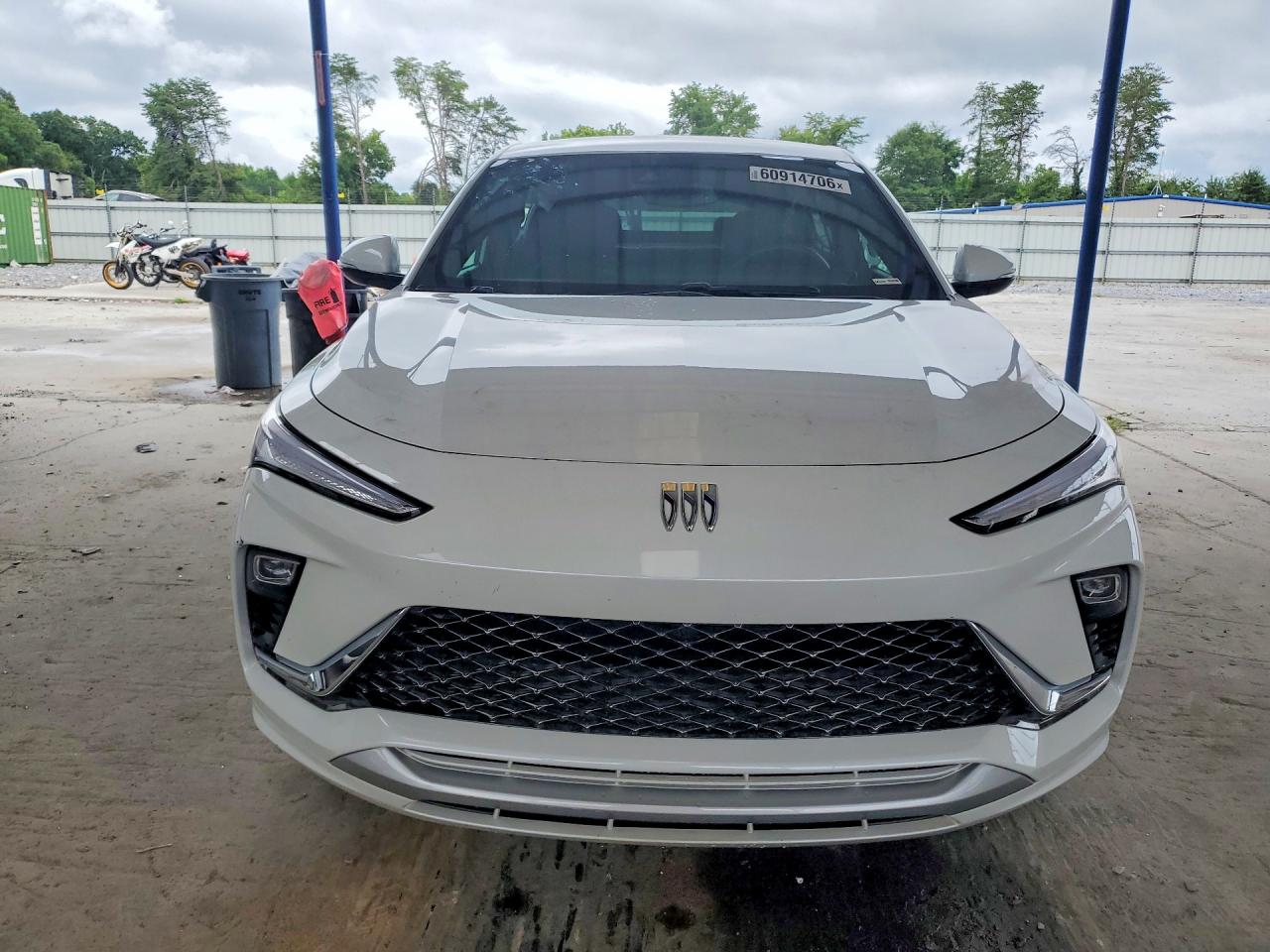 2024 Buick Envista Avenir White vin: KL47LCE28RB076417