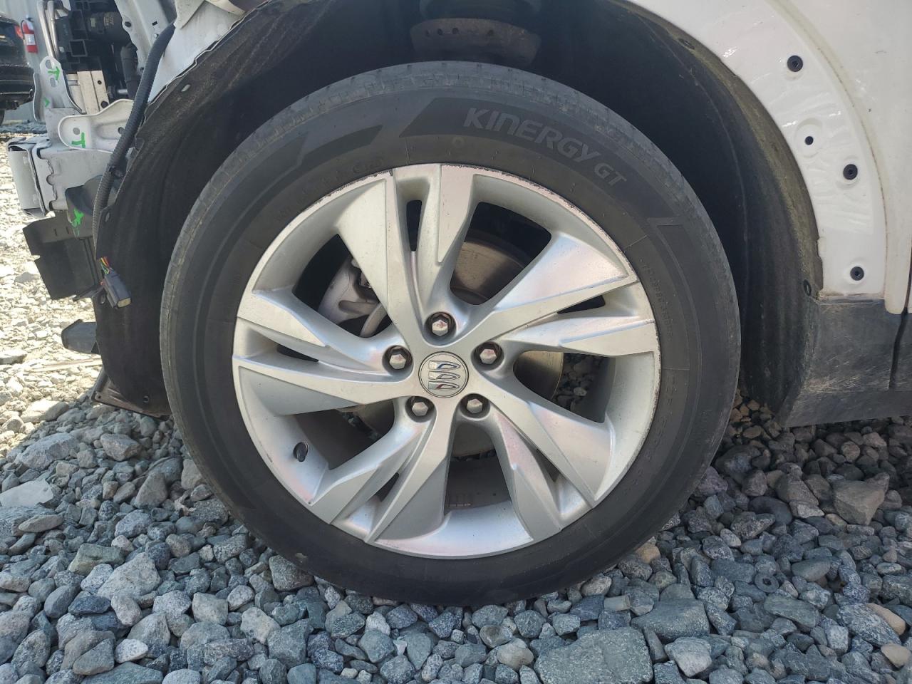 2024 Buick Encore Gx Preferred White vin: KL4AMBS23RB152000 Damage: Left Front Wheel, Curb Rash, > 12 Inches
