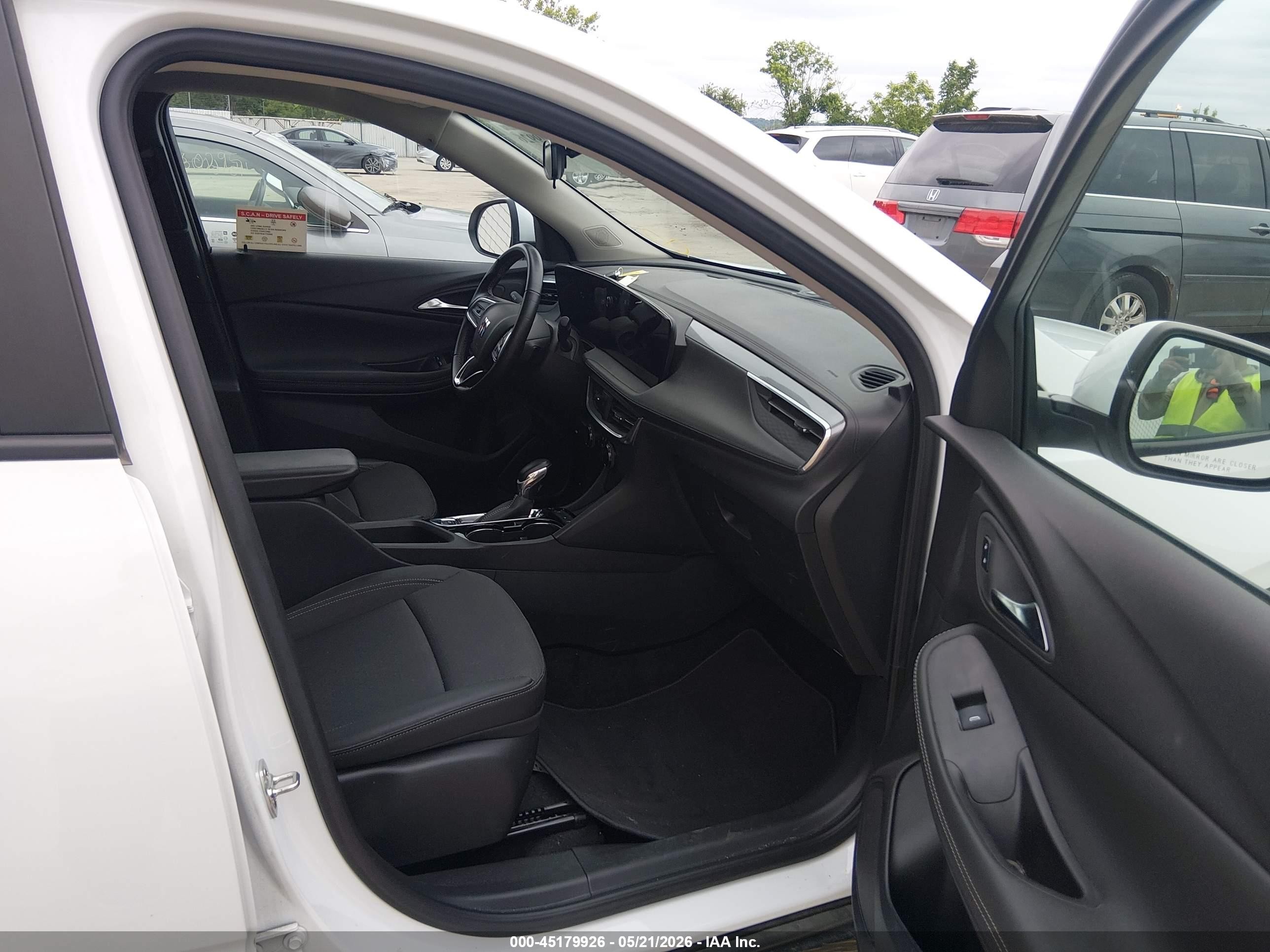 2024 Buick Encore Gx Preferred Fwd Белый vin: KL4AMBS23RB170951