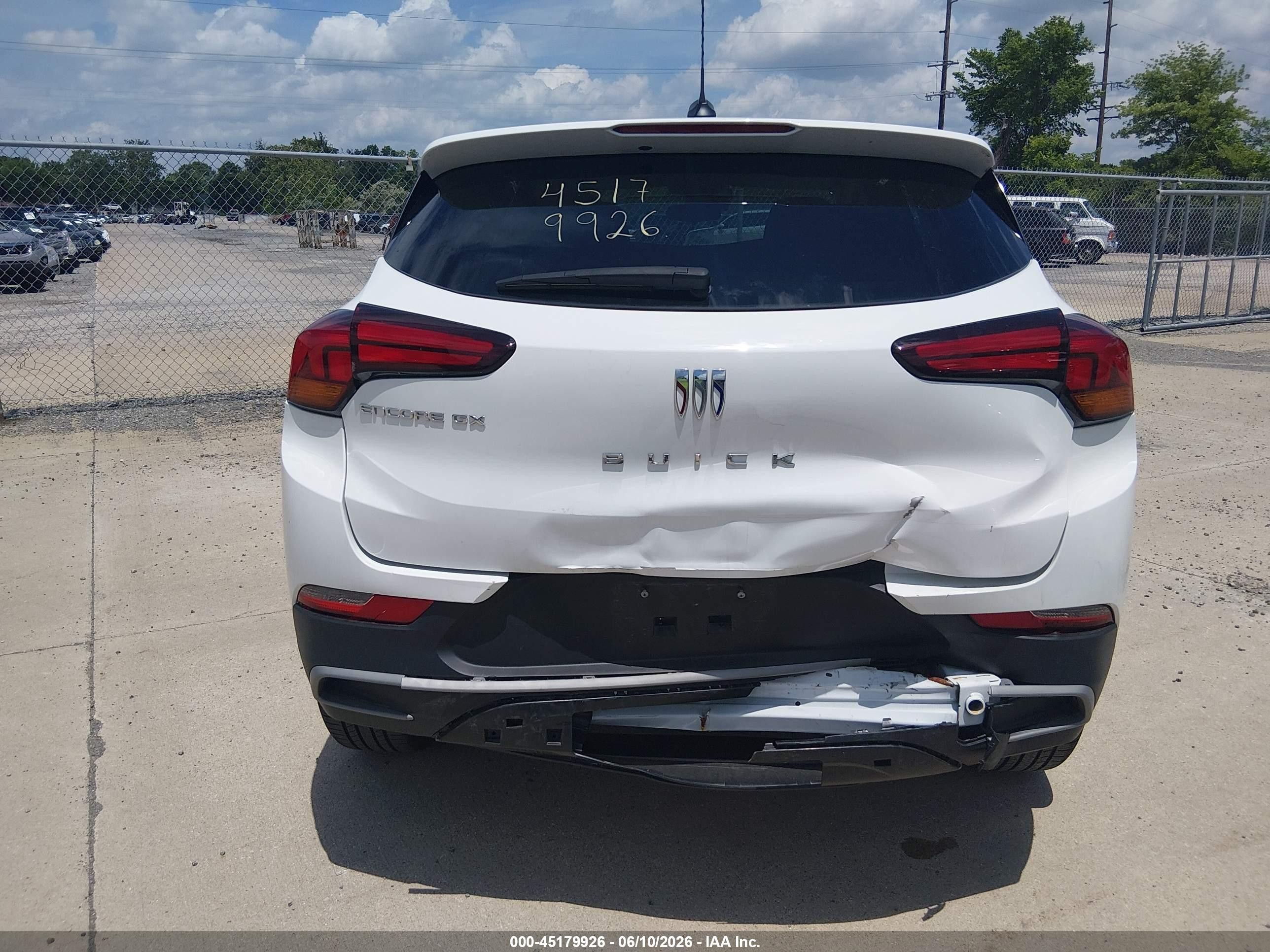2024 Buick Encore Gx Preferred Fwd Белый vin: KL4AMBS23RB170951