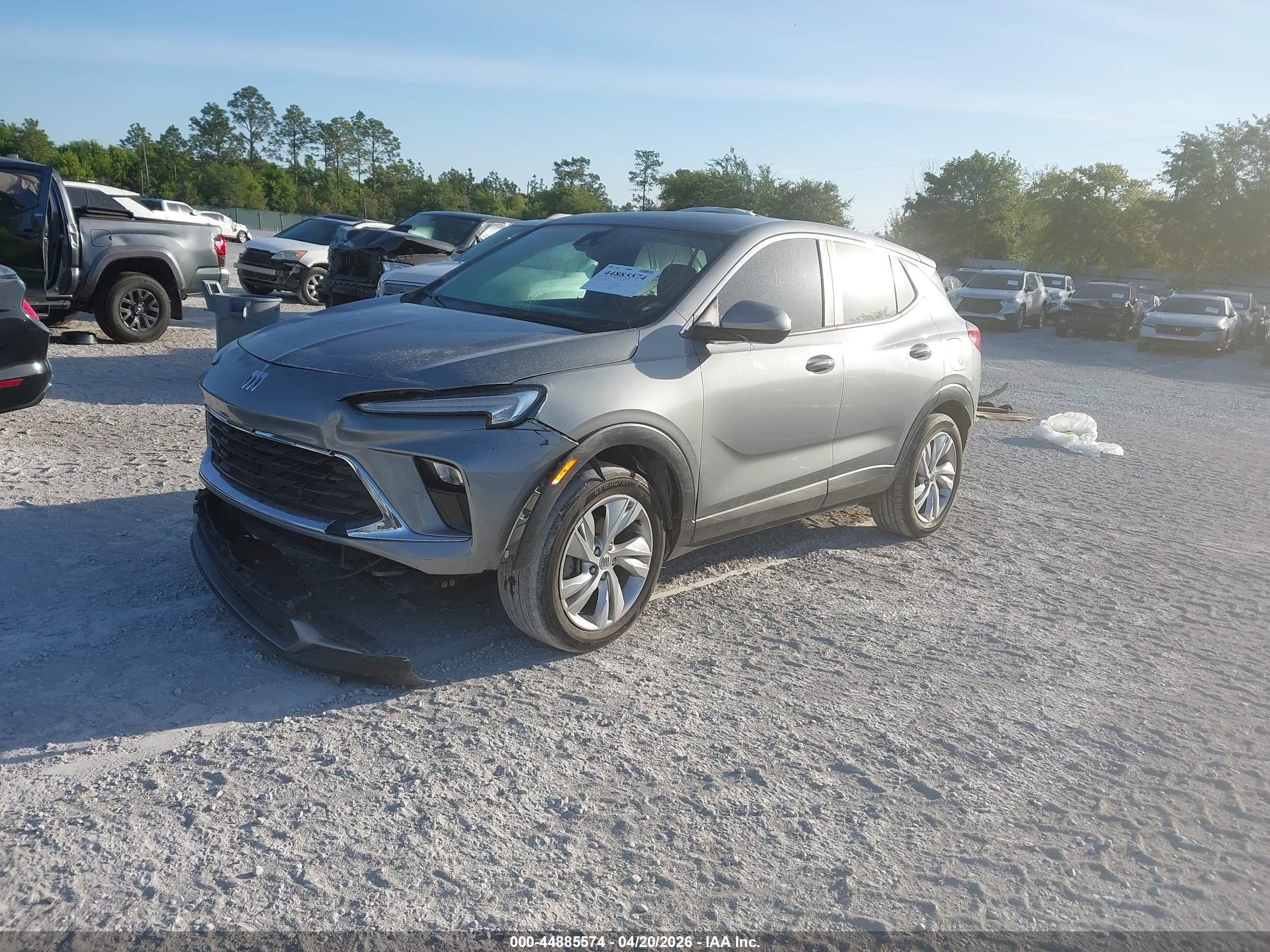 2024 Buick Encore Gx Preferred Fwd Silver vin: KL4AMBSL0RB013371