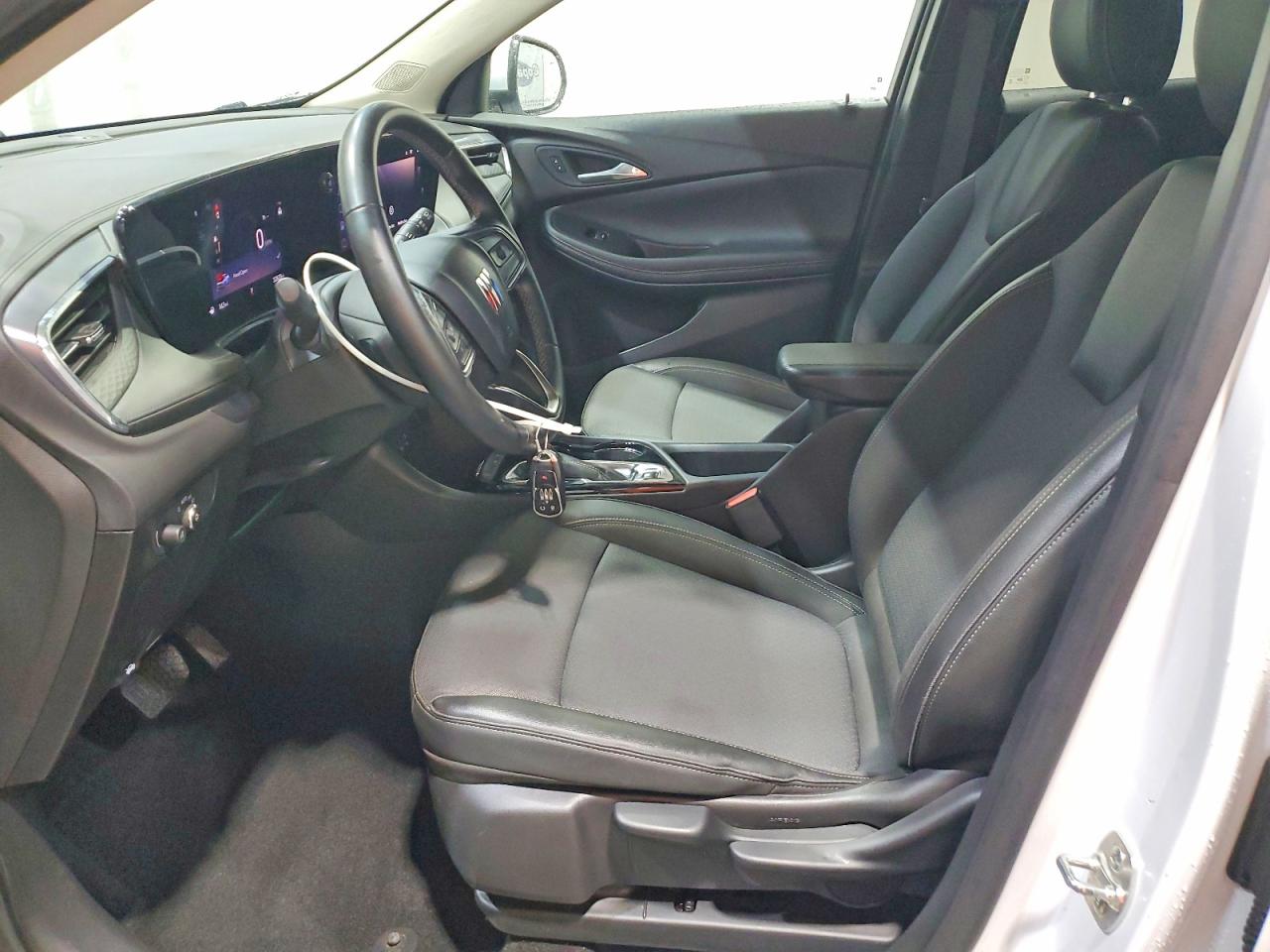 2025 Buick Encore Gx Preferred White vin: KL4AMBSL3SB137396