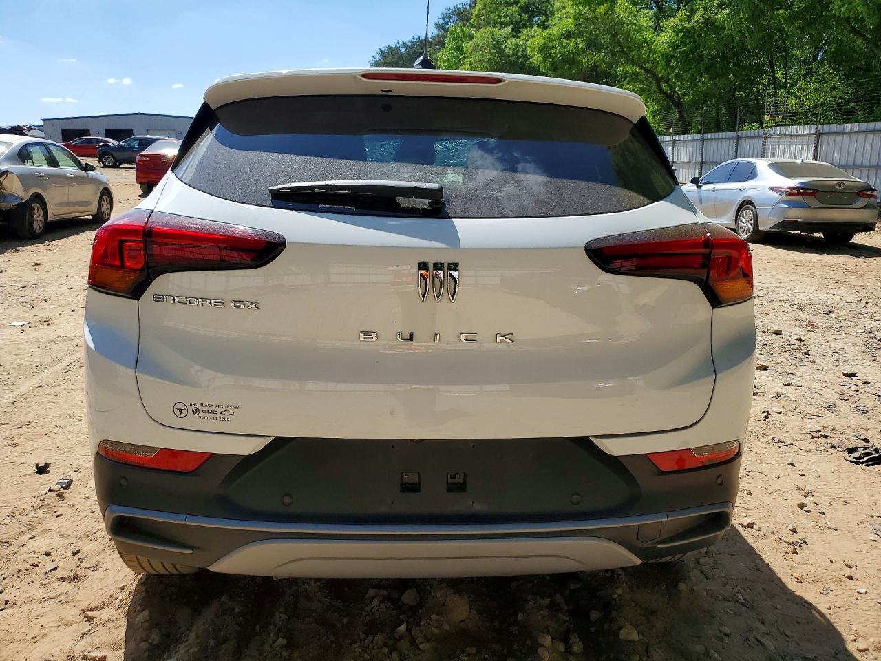 2025 Buick Encore Gx Preferred White vin: KL4AMBSP5SB094358