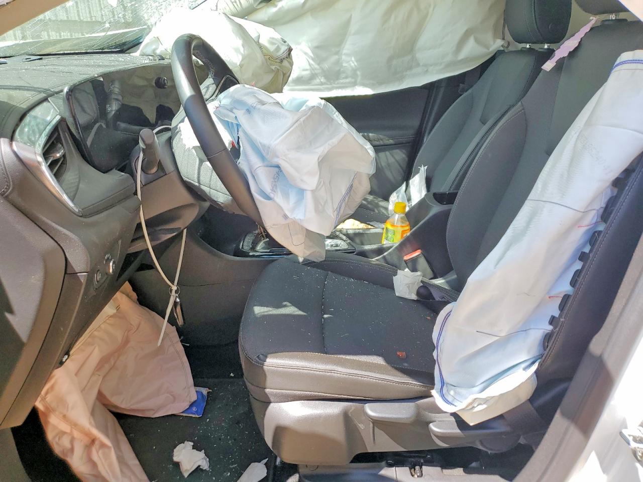 2025 Buick Encore Gx Preferred White vin: KL4AMBSP5SB094358