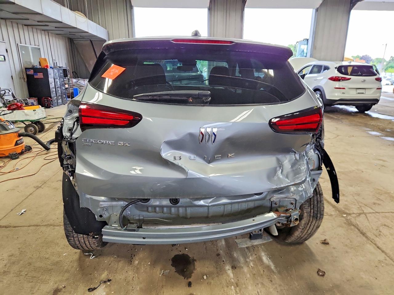 2025 Buick Encore Gx Preferred Silver vin: KL4AMCSL0SB043790
