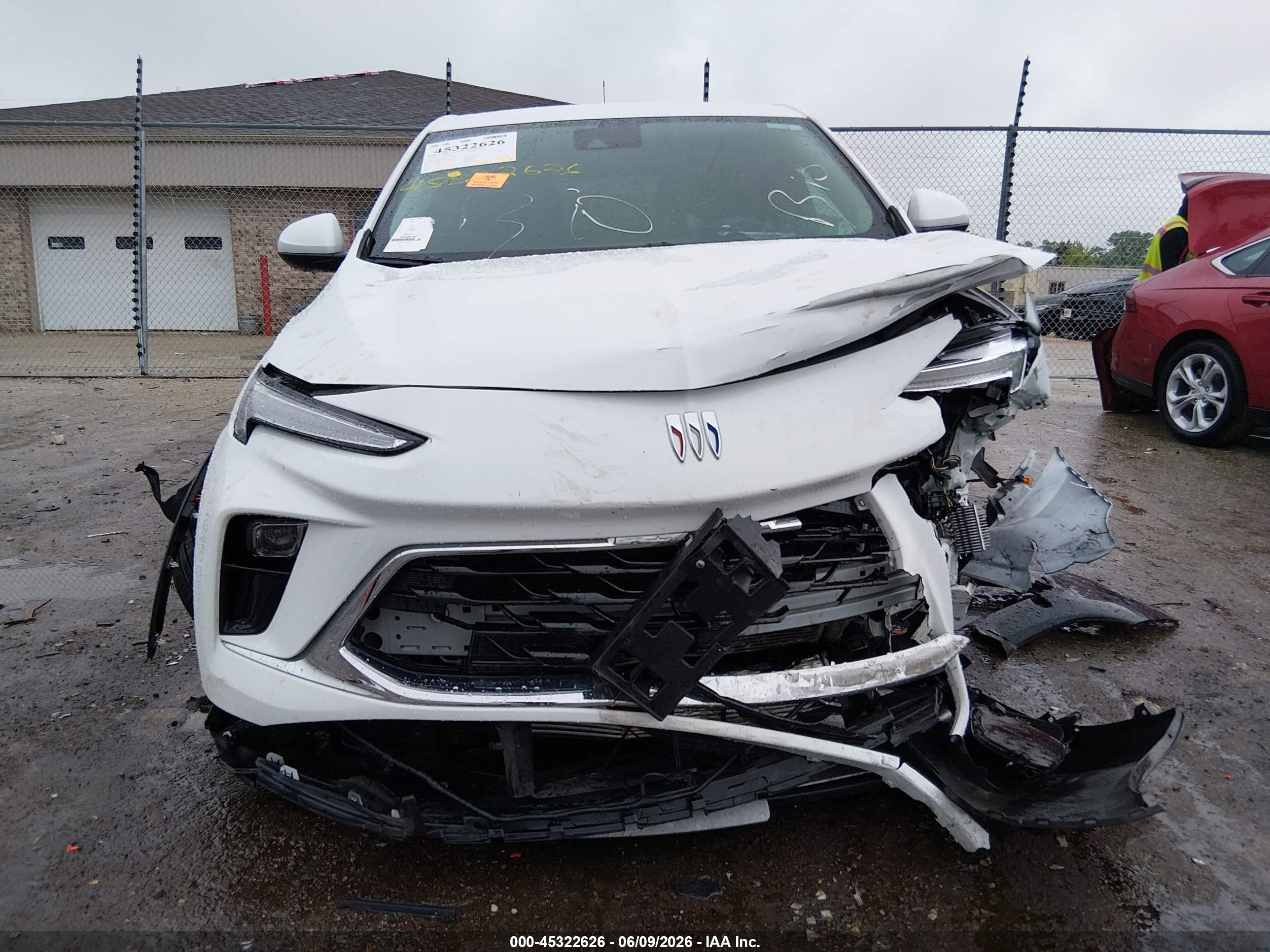 2025 Buick Encore Gx Preferred Awd White vin: KL4AMCSL0SB156882