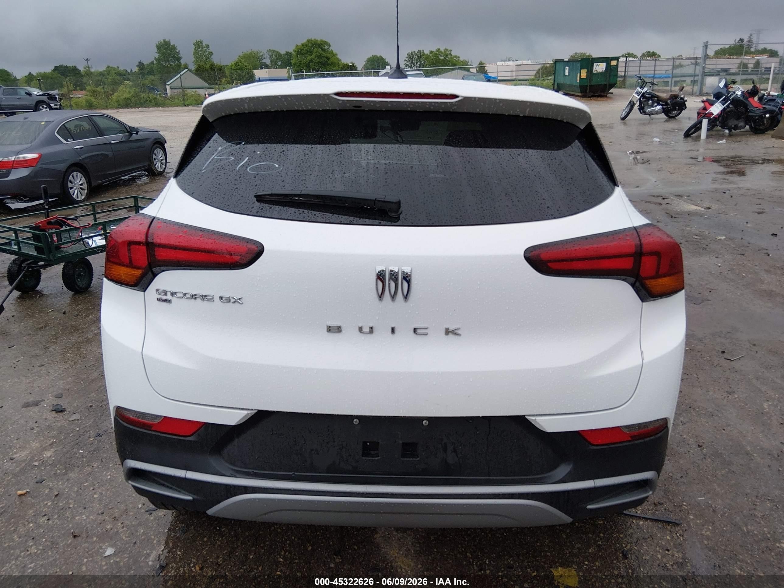 2025 Buick Encore Gx Preferred Awd White vin: KL4AMCSL0SB156882