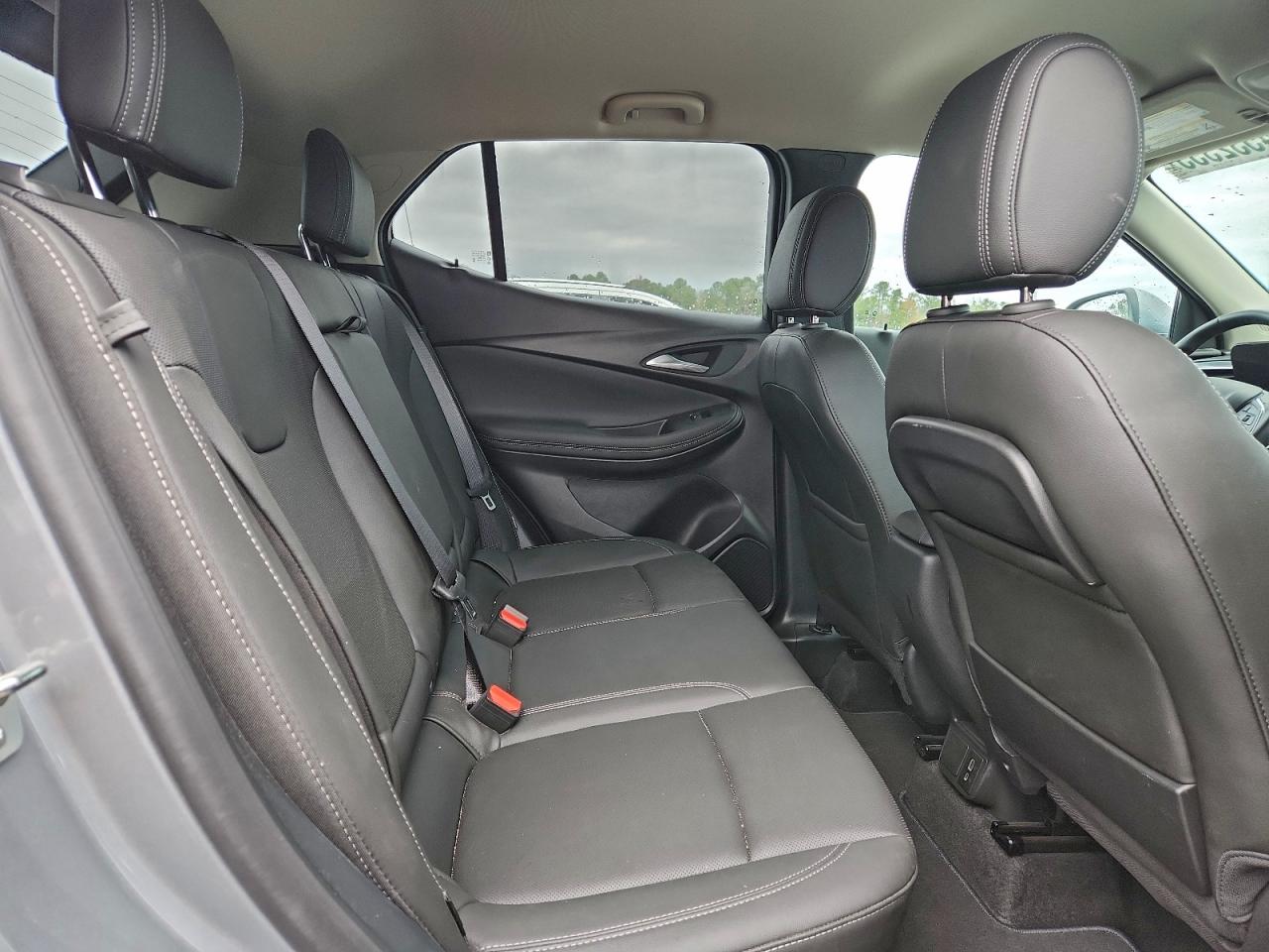 2024 Buick Encore Gx Sport Touring Серебряный vin: KL4AMDSL1RB204454