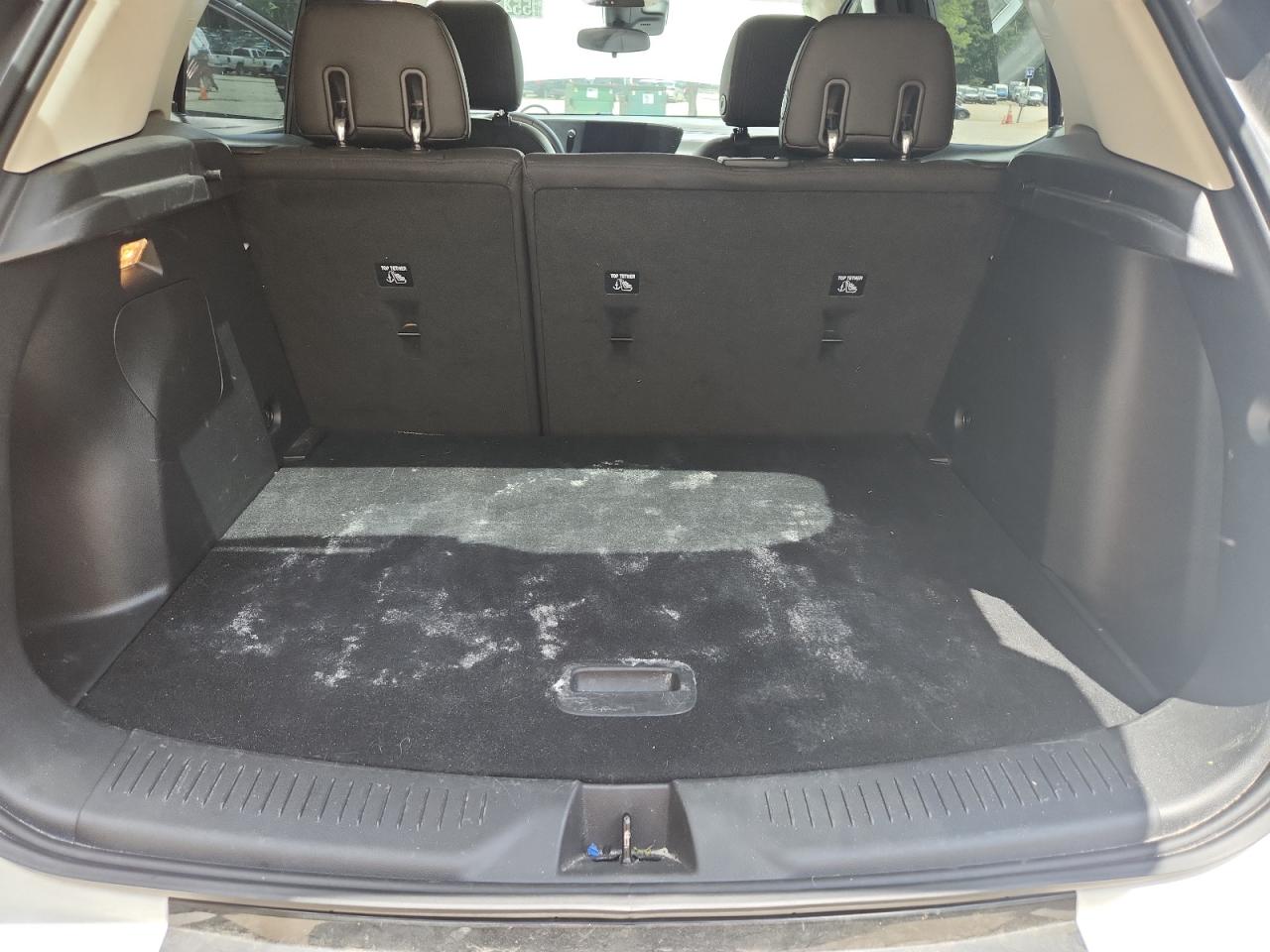2024 Buick Encore Gx Sport Touring White vin: KL4AMDSL3RB165382 Damage: Luggage Carpeting, Stained, Permanent