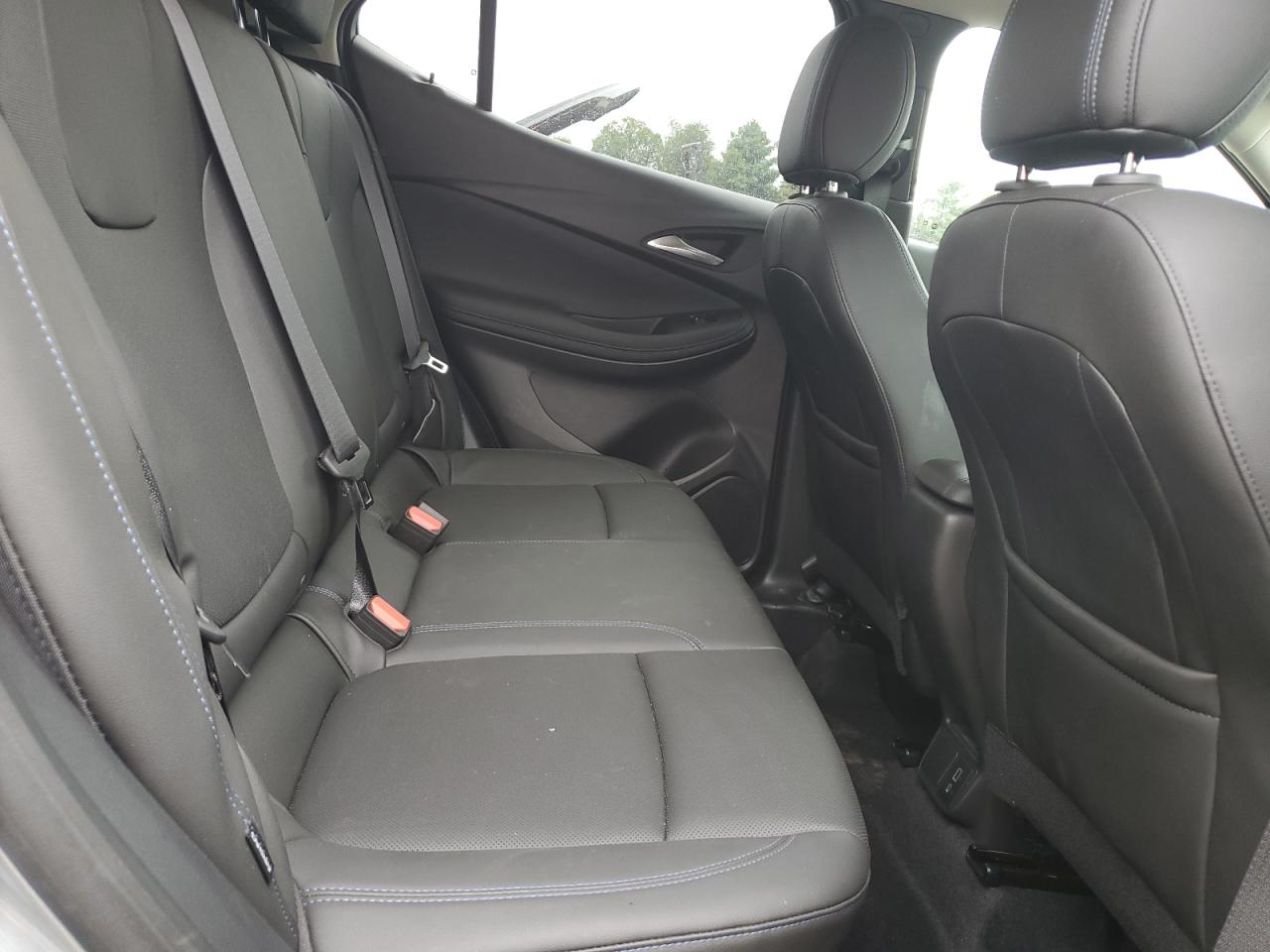 2025 Buick Encore Gx Sport Touring Silver vin: KL4AMDSL4SB039277