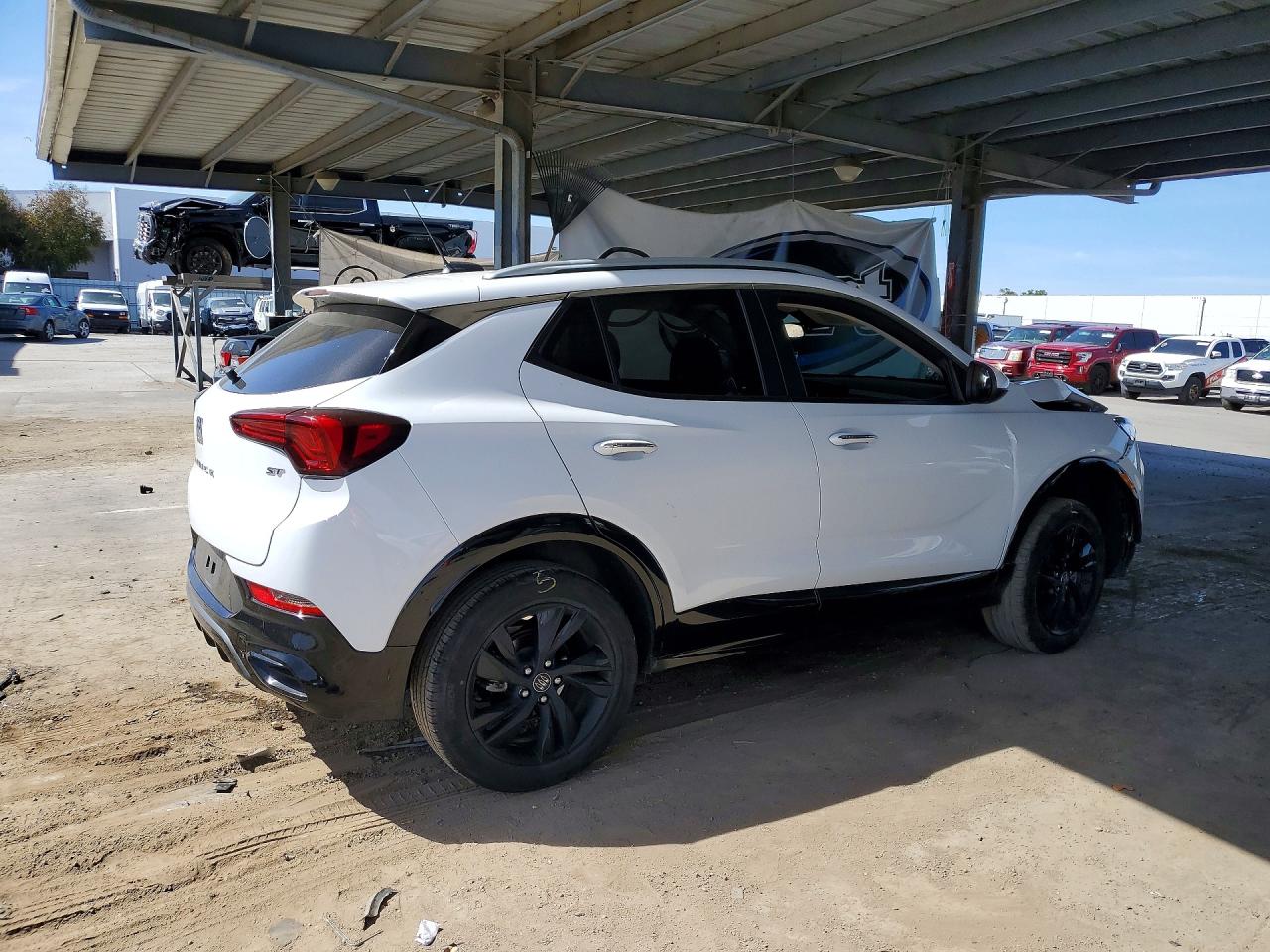 2024 Buick Encore Gx Sport Touring White vin: KL4AMESLXRB161450