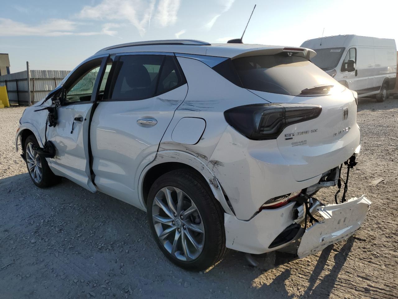 2025 Buick Encore Gx Avenir White vin: KL4AMGSL4SB106140