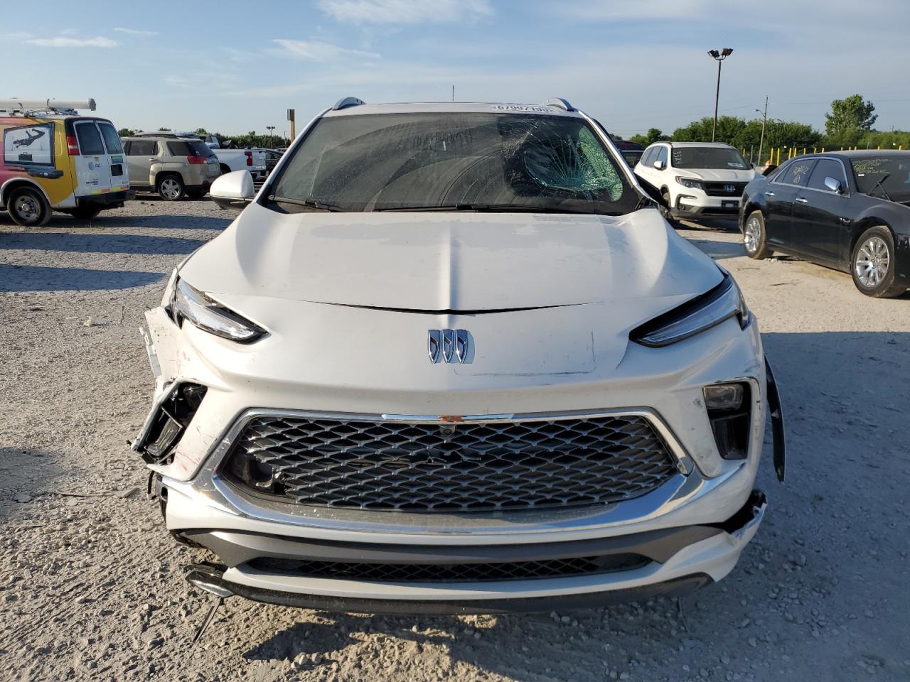 2025 Buick Encore Gx Avenir White vin: KL4AMGSL4SB106140