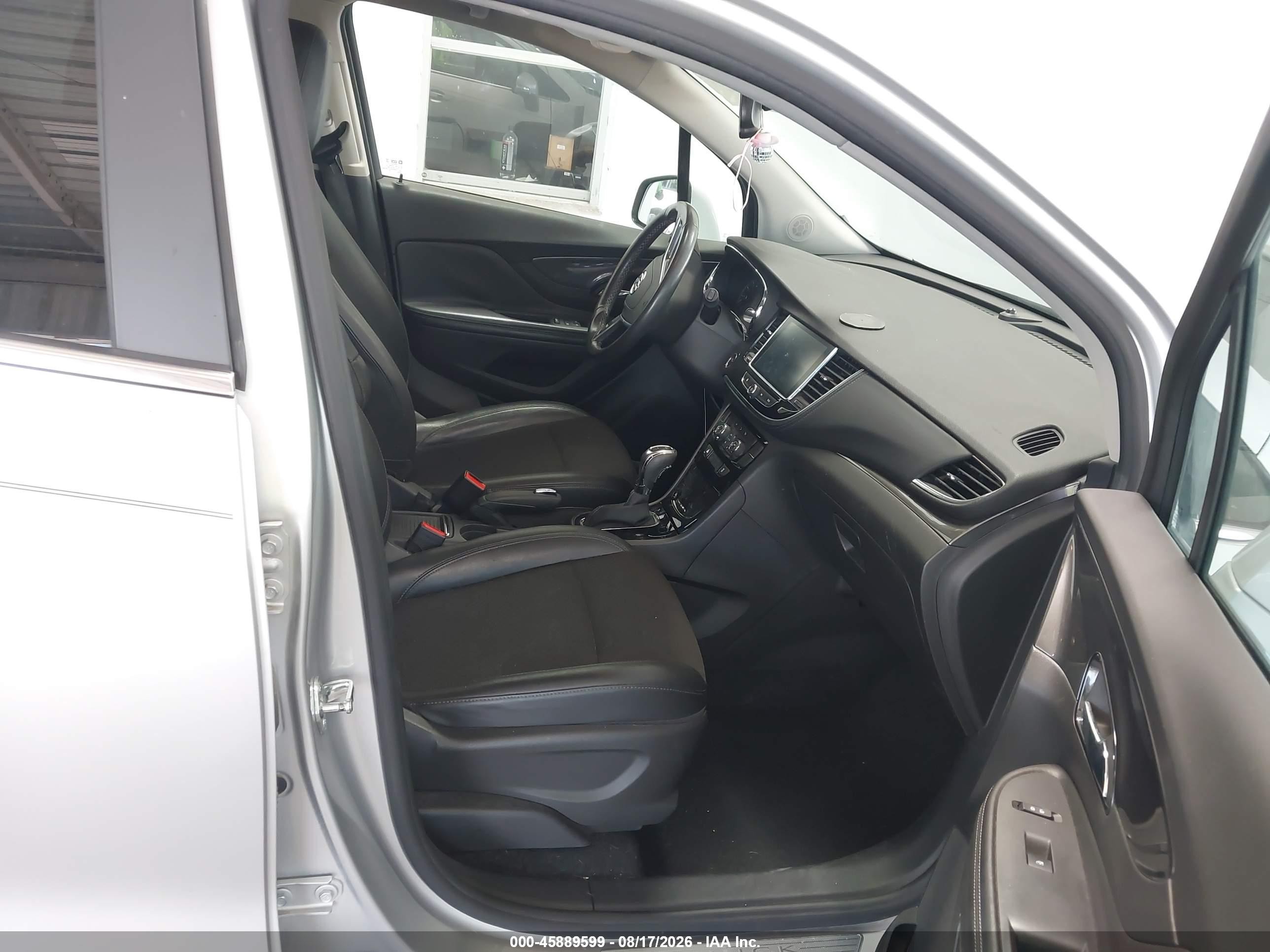 2019 Buick Encore Fwd Sport Touring Silver vin: KL4CJ1SB5KB712732