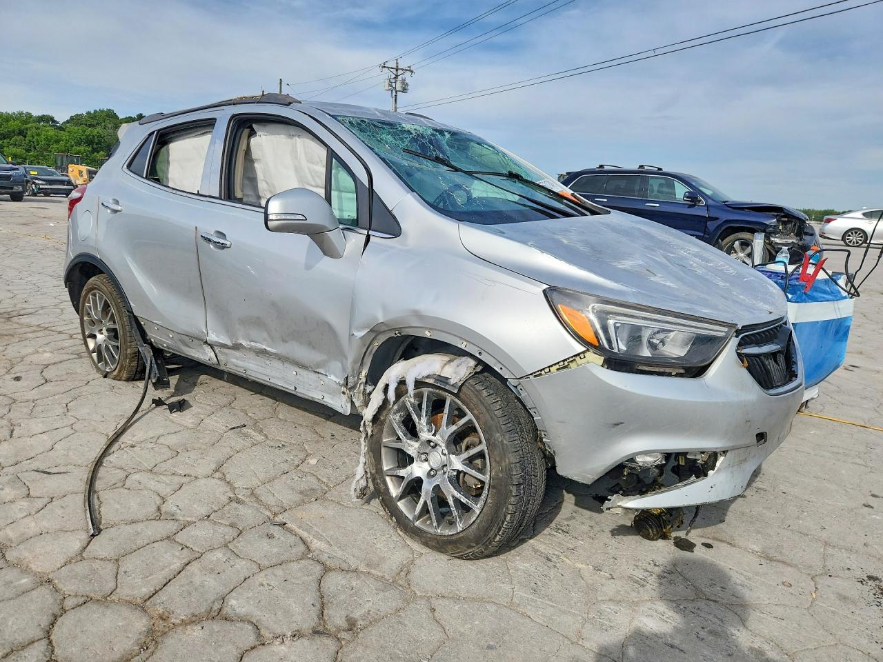 2017 Buick Encore Sport Touring Серебряный vin: KL4CJ1SMXHB099744