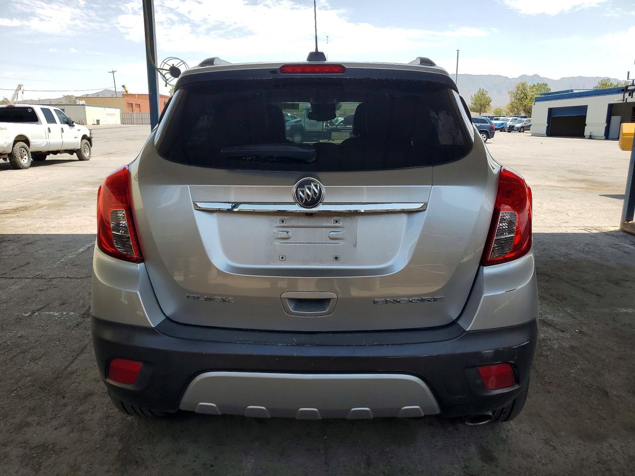 2015 Buick Encore Серебряный vin: KL4CJASB0FB141978