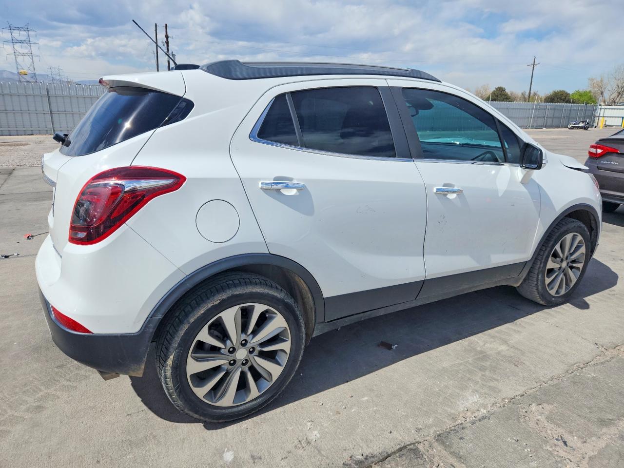 2018 Buick Encore Preferred White vin: KL4CJASB0JB529253