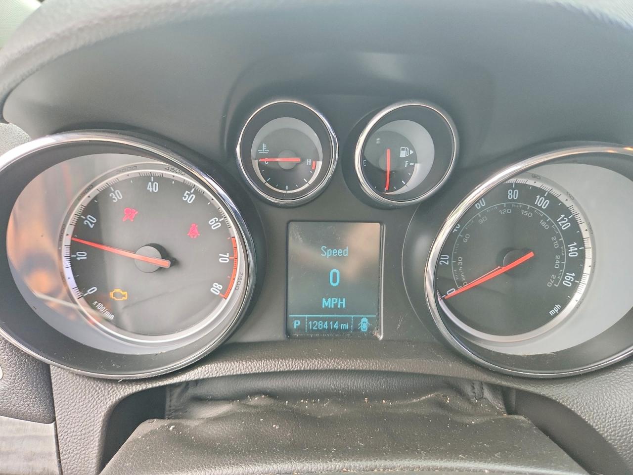 2014 Buick Encore Серебряный vin: KL4CJASB1EB668362