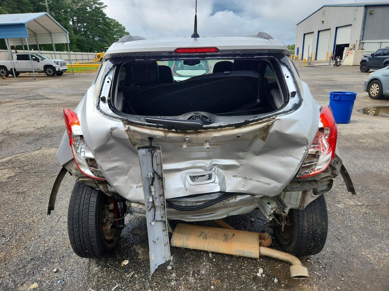 2014 Buick Encore Серебряный vin: KL4CJASB1EB668362