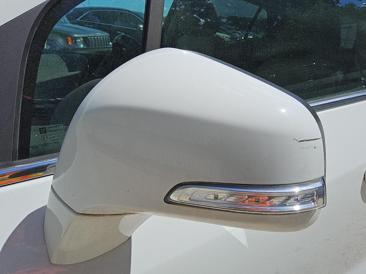 2017 Buick Encore Preferred White vin: KL4CJASB1HB059051 Damage: Left Mirror, Multiple Scratches Light, 2