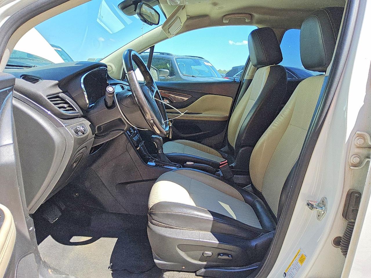 2017 Buick Encore Preferred White vin: KL4CJASB1HB059051