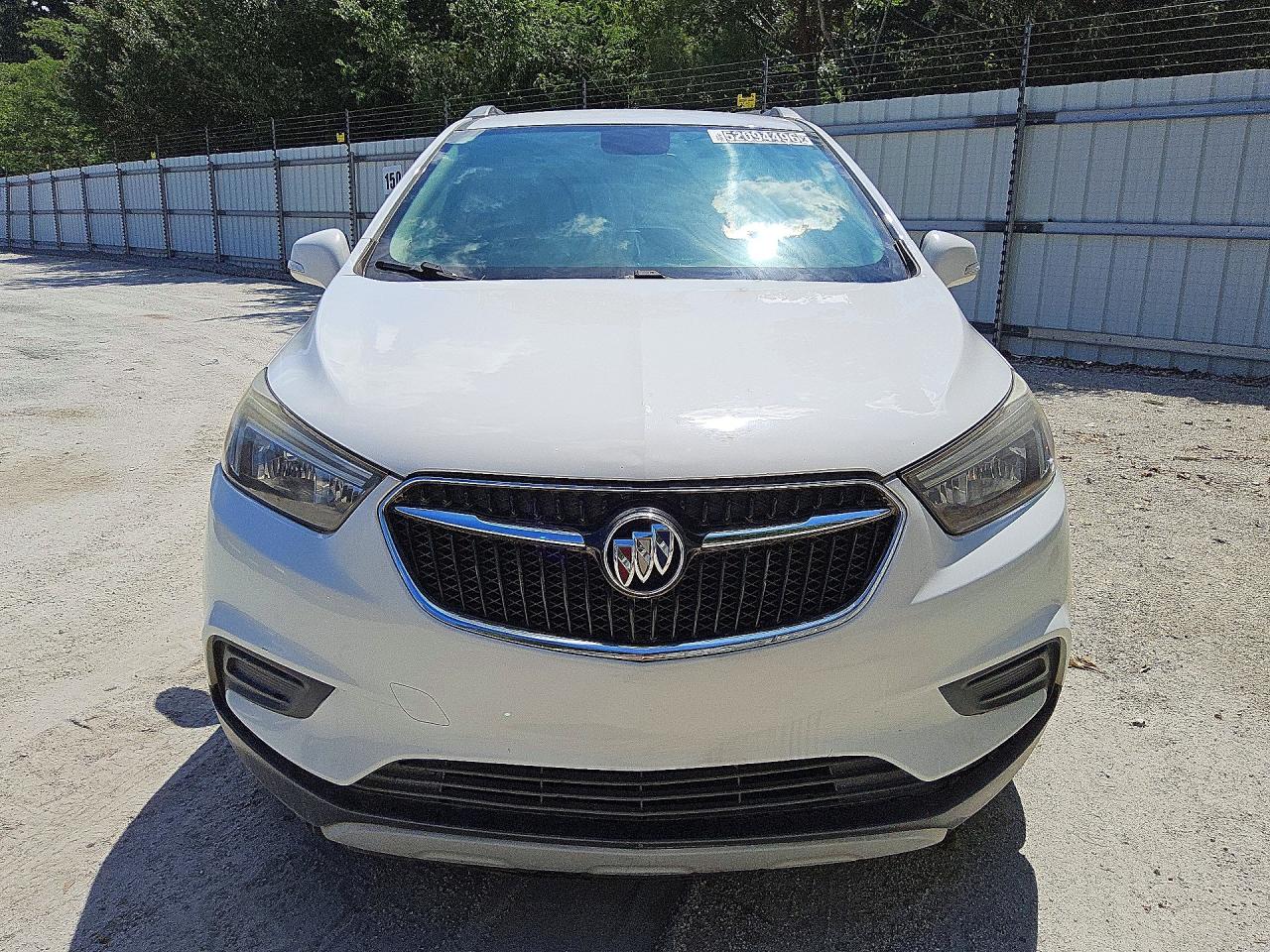 2017 Buick Encore Preferred White vin: KL4CJASB1HB059051