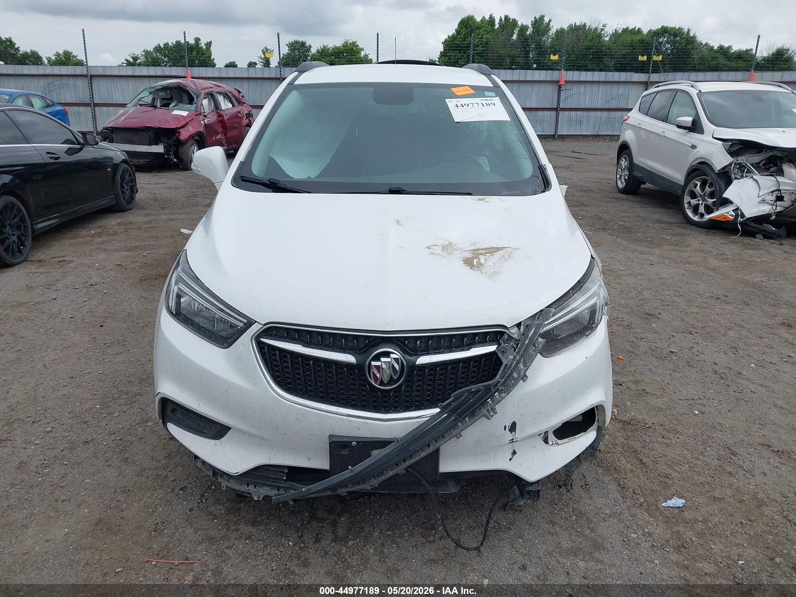 2019 Buick Encore Fwd Preferred White vin: KL4CJASB1KB710430